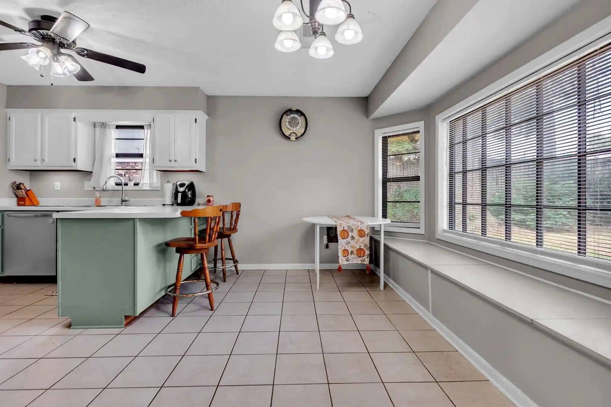 Photo 4 of Single family home for sale at 6388 Briergate Dr, Bartlett, TN 38134 | MLS# 10231032 | Listing updated on 2026-09-24