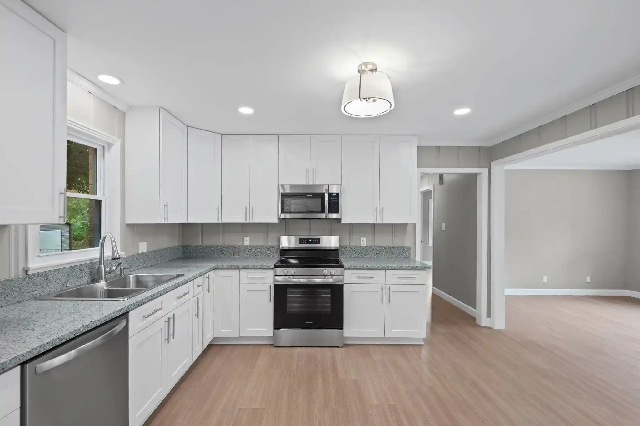 Photo 2 of Single family home for sale at 930 Gray St, Brownsville, TN 38012 | MLS# 10231033 | Listing updated on 2026-10-02