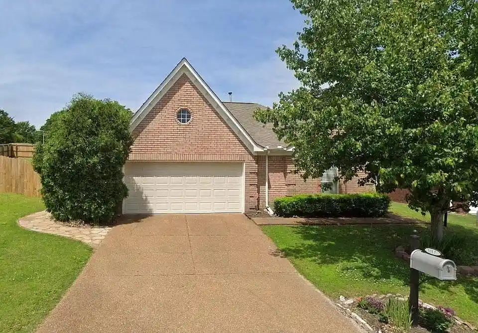 Photo 1 of Single family home for sale at 1117 Dove Holw Cir, Cordova, TN 38018 | MLS# 10231053 | Listing updated on 2026-10-08