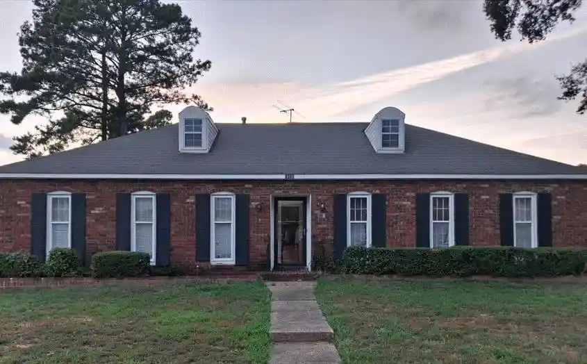 Photo 1 of Townhouse for sale at 5439 Santa Barbara St, Memphis, TN 38116 | MLS# 10231063 | Listing updated on 2026-09-25