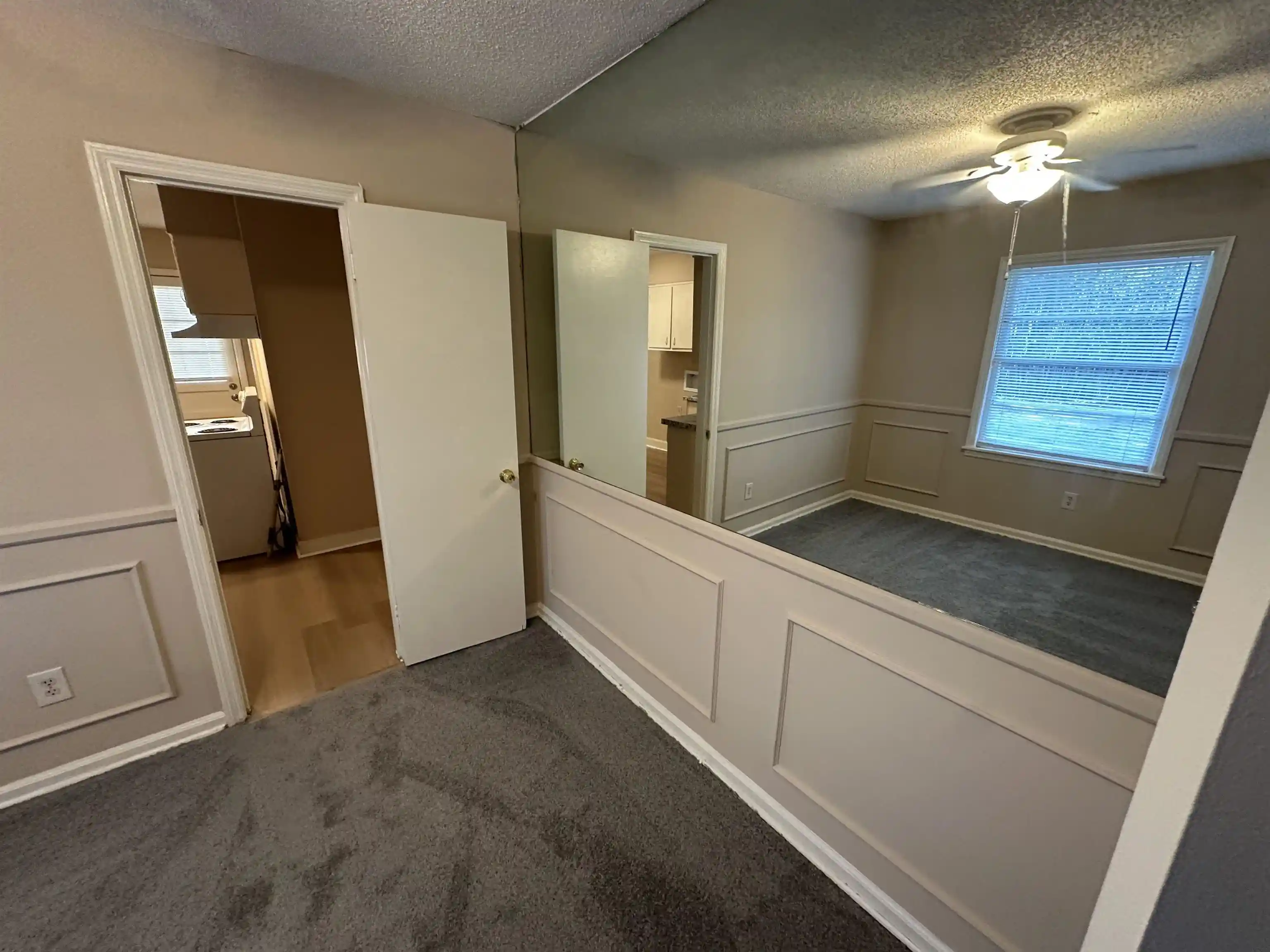 Photo 3 of Single family home for sale at 1403 S White Sta Rd, Memphis, TN 38117 | MLS# 10231074 | Listing updated on 2026-09-30