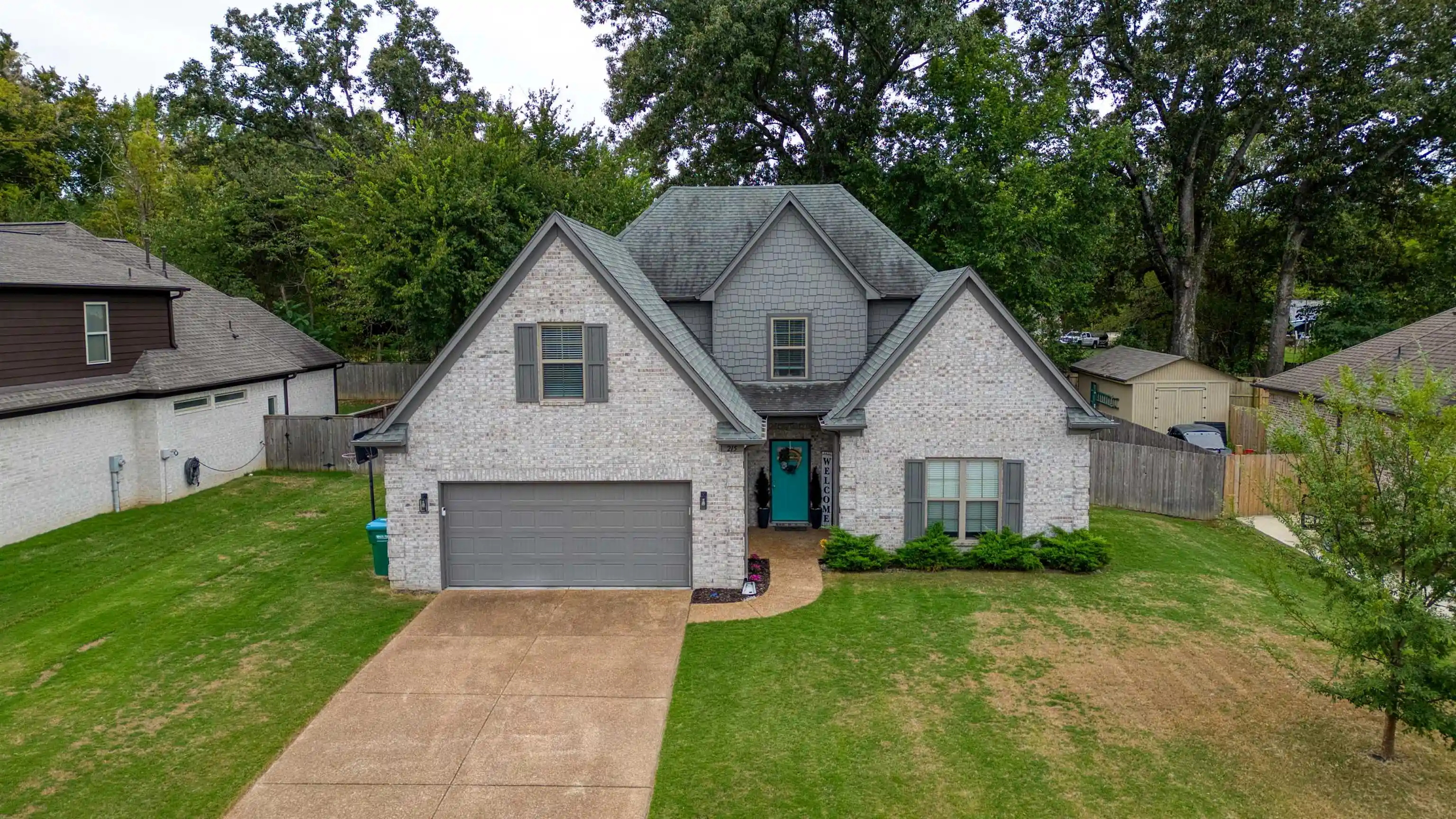 Photo 1 of Single family home for sale at 215 Breezy Loop, Oakland, TN 38060 | MLS# 10231087 | Listing updated on 2026-10-08