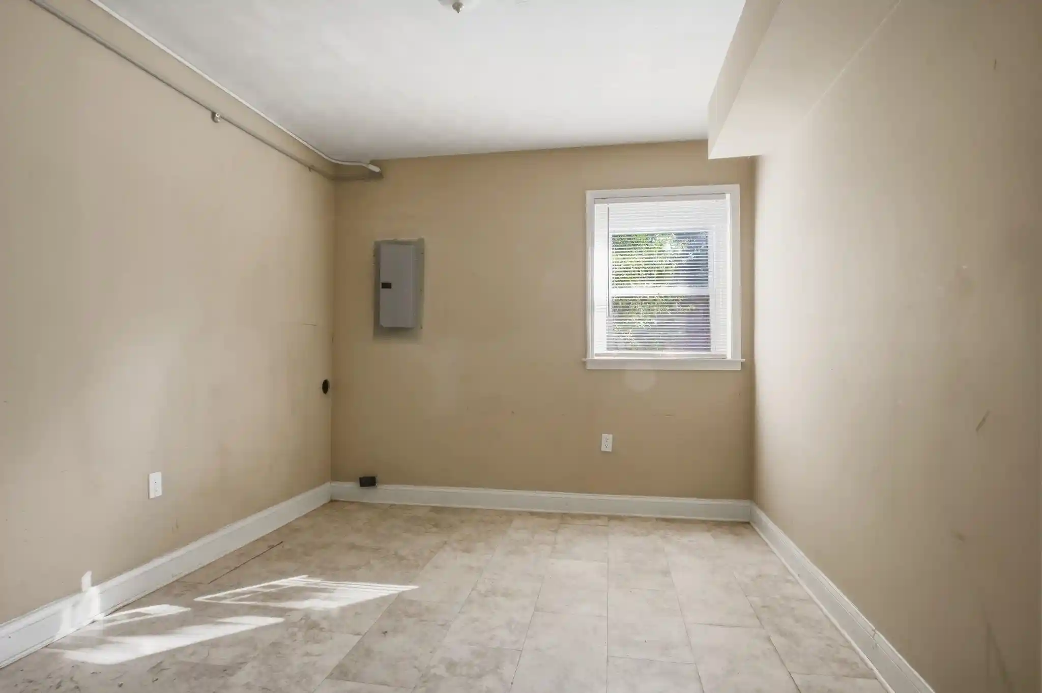 Photo 3 of Single family home for sale at 3640 Merritt St, Memphis, TN 38128 | MLS# 10231088 | Listing updated on 2026-09-24