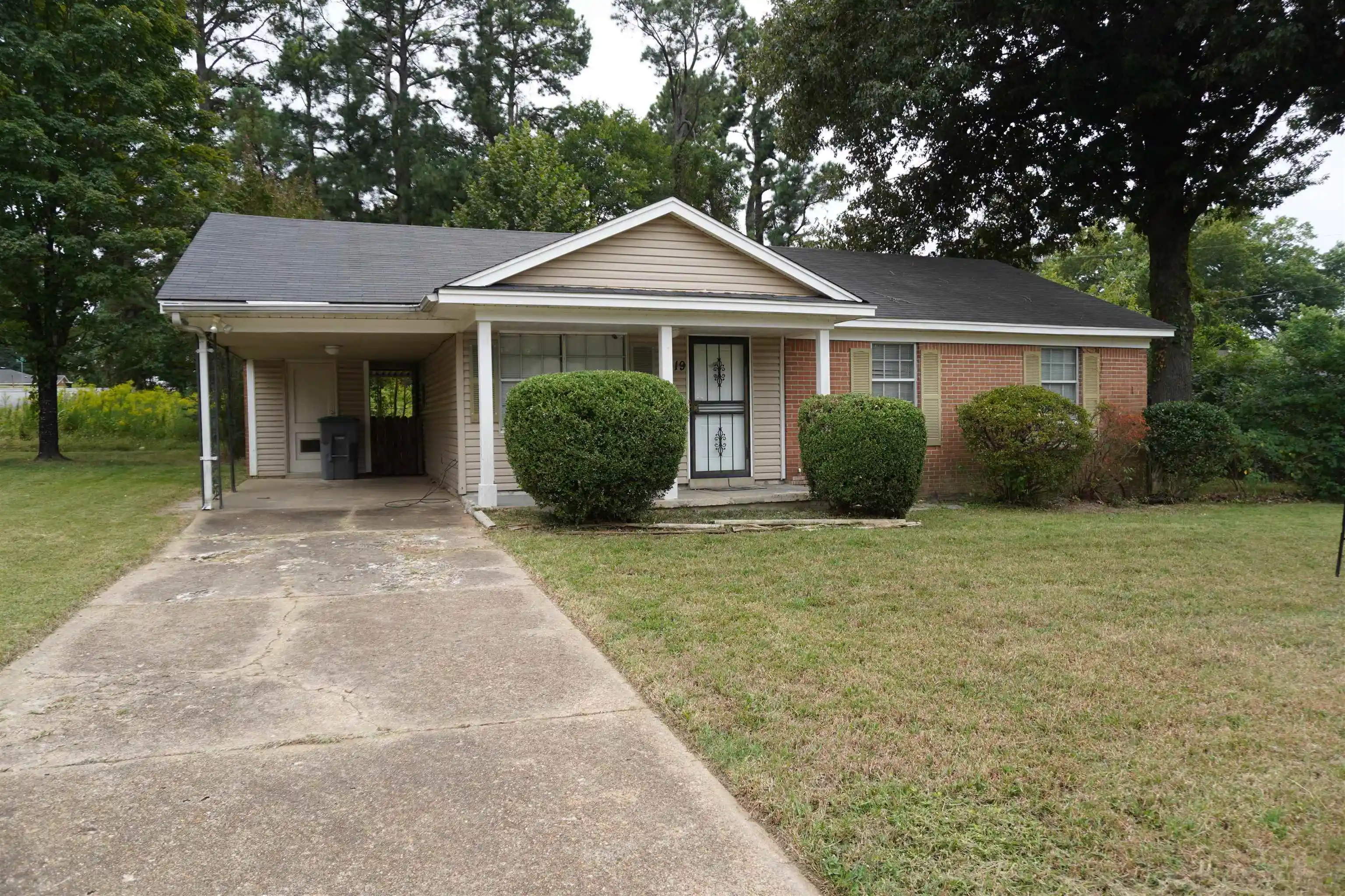 Photo 2 of Single family home for sale at 3919 Dante Ave, Memphis, TN 38128 | MLS# 10231097 | Listing updated on 2026-09-25
