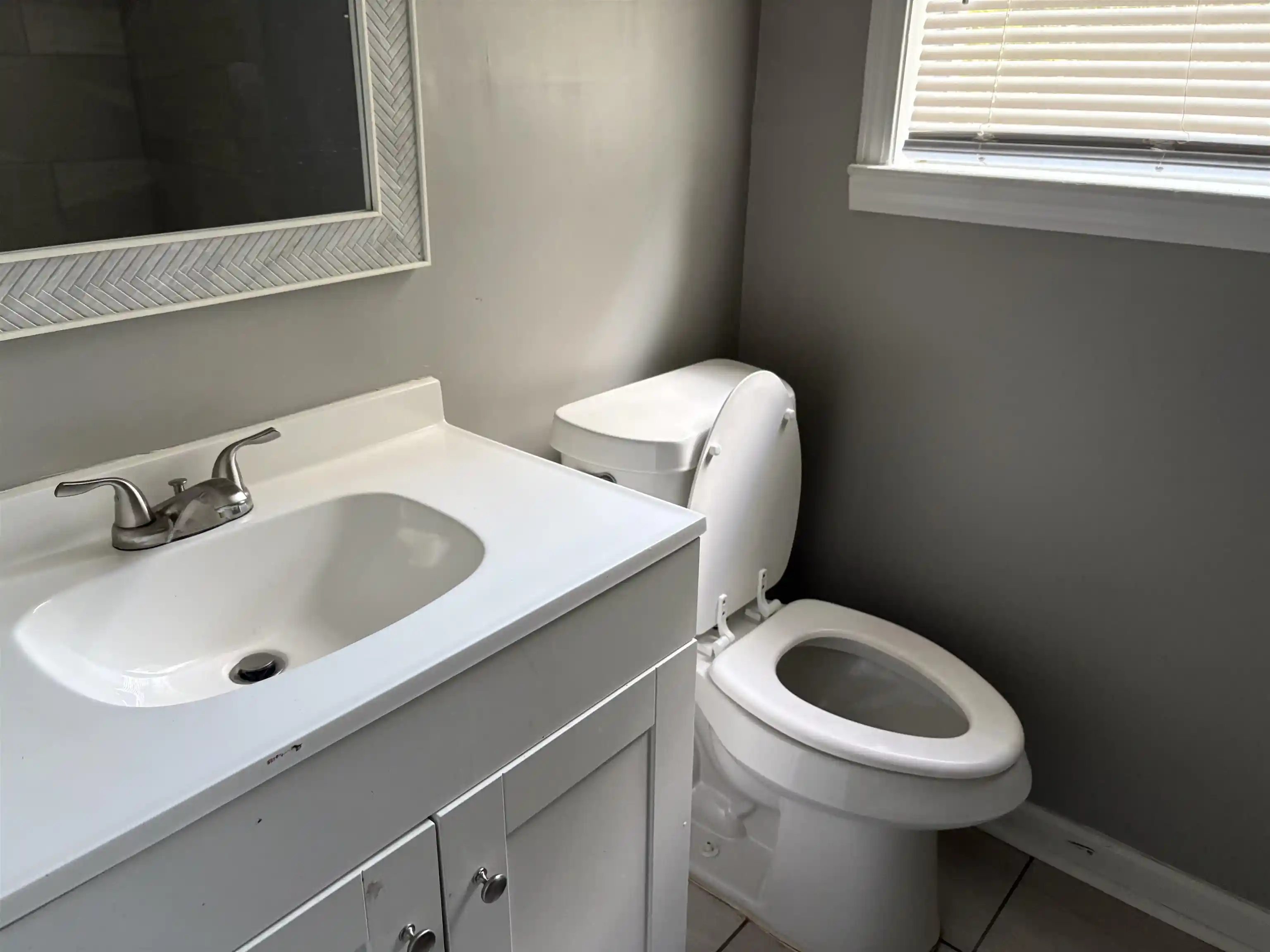 Photo 2 of Single family home for sale at 3931 Twilight Cv, Memphis, TN 38128 | MLS# 10231110 | Listing updated on 2026-09-25