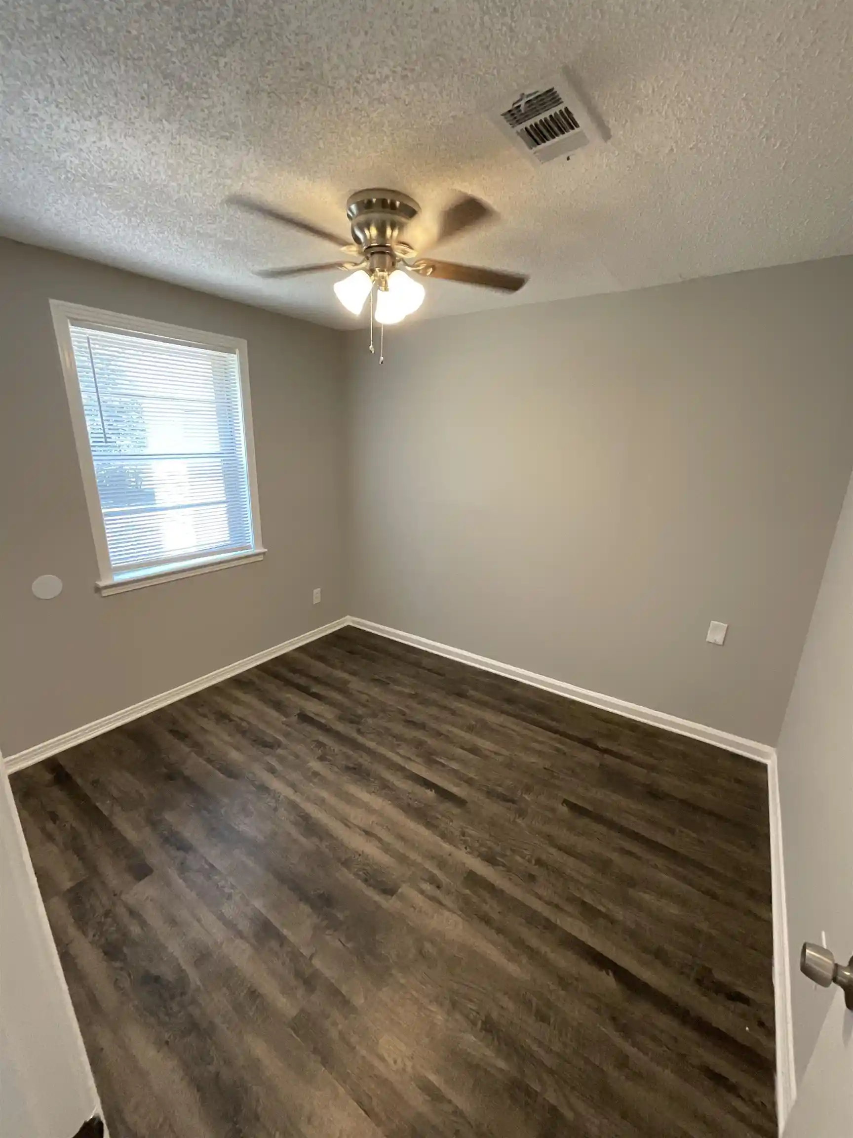 Photo 3 of Single family home for sale at 3127 Knightway Rd, Memphis, TN 38118 | MLS# 10231113 | Listing updated on 2026-09-25