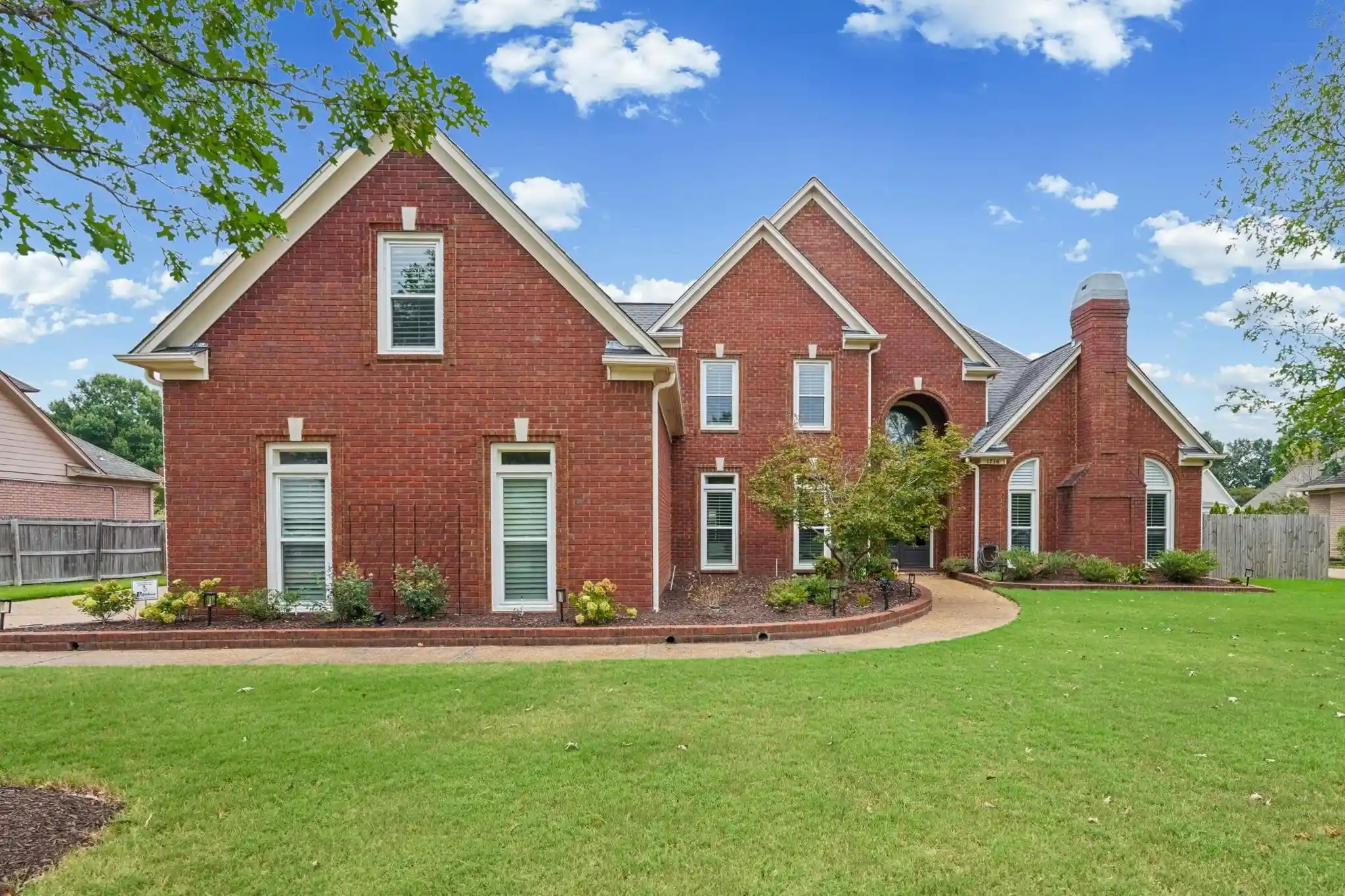 Photo 1 of Single family home for sale at 1736 Elk River Dr, Collierville, TN 38017 | MLS# 10231122 | Listing updated on 2026-09-28