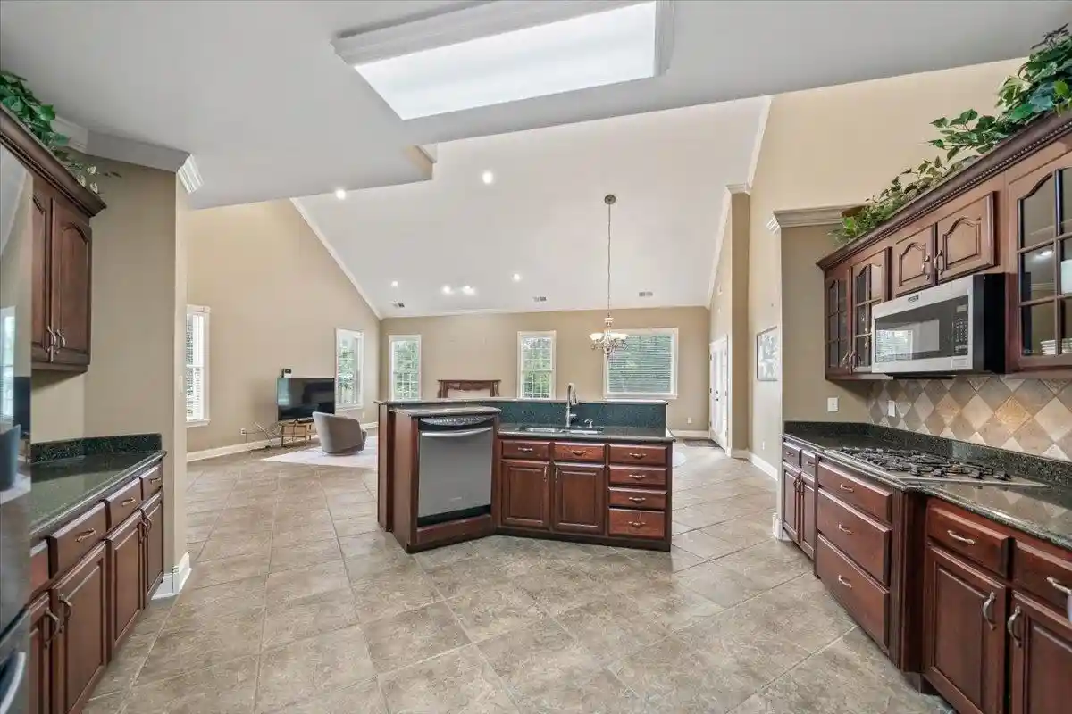 Photo 3 of Single family home for sale at 1985 Raleigh Lagrange Dr, Rossville, TN 38066 | MLS# 10231130 | Listing updated on 2026-09-25