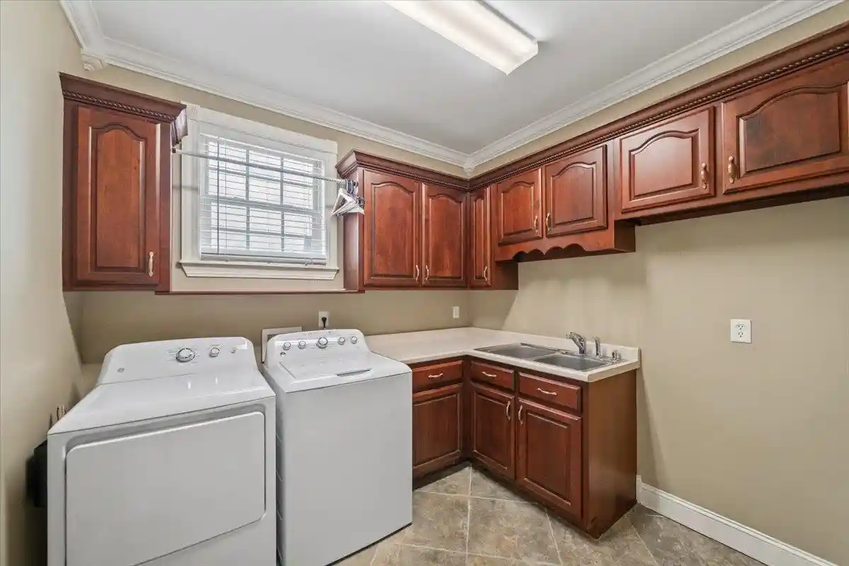 Photo 4 of Single family home for sale at 1985 Raleigh Lagrange Dr, Rossville, TN 38066 | MLS# 10231130 | Listing updated on 2026-09-25