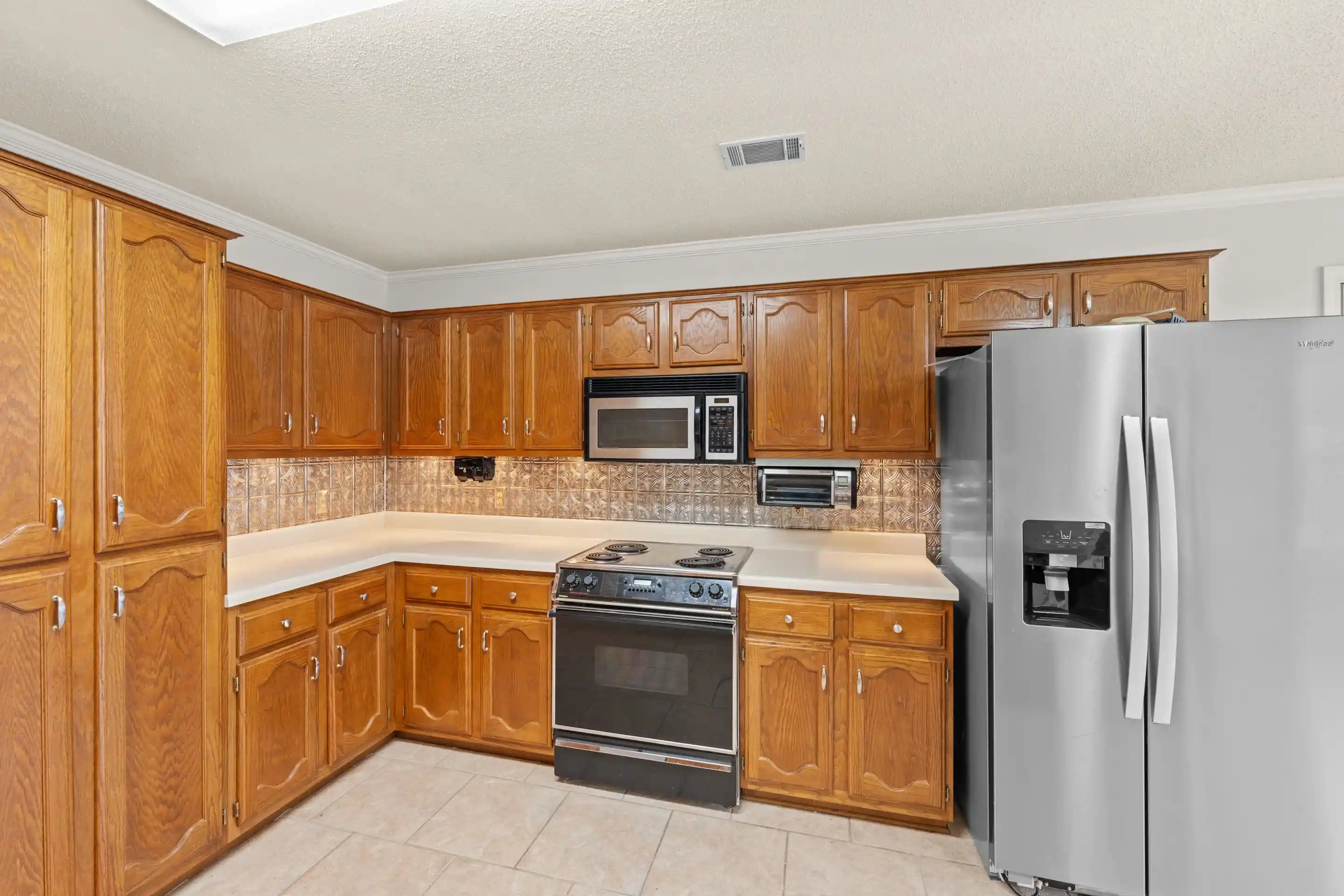 Photo 2 of Single family home for sale at 6598 Stonetrace Dr, Bartlett, TN 38135 | MLS# 10231155 | Listing updated on 2026-09-25