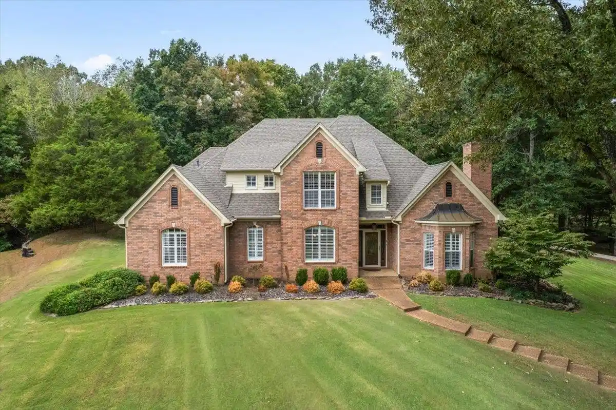 Photo 1 of Single family home for sale at 20 Bent Crk Dr, Eads, TN 38028 | MLS# 10231156 | Listing updated on 2026-10-09