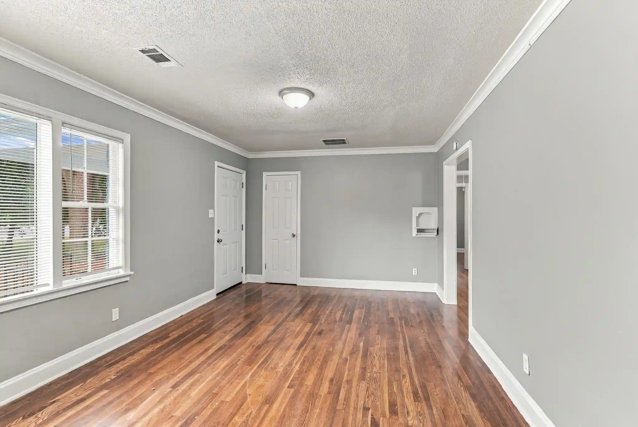 Photo 3 of Single family home for sale at 1686 Alta Vista Dr, Memphis, TN 38127 | MLS# 10231171 | Listing updated on 2026-09-26