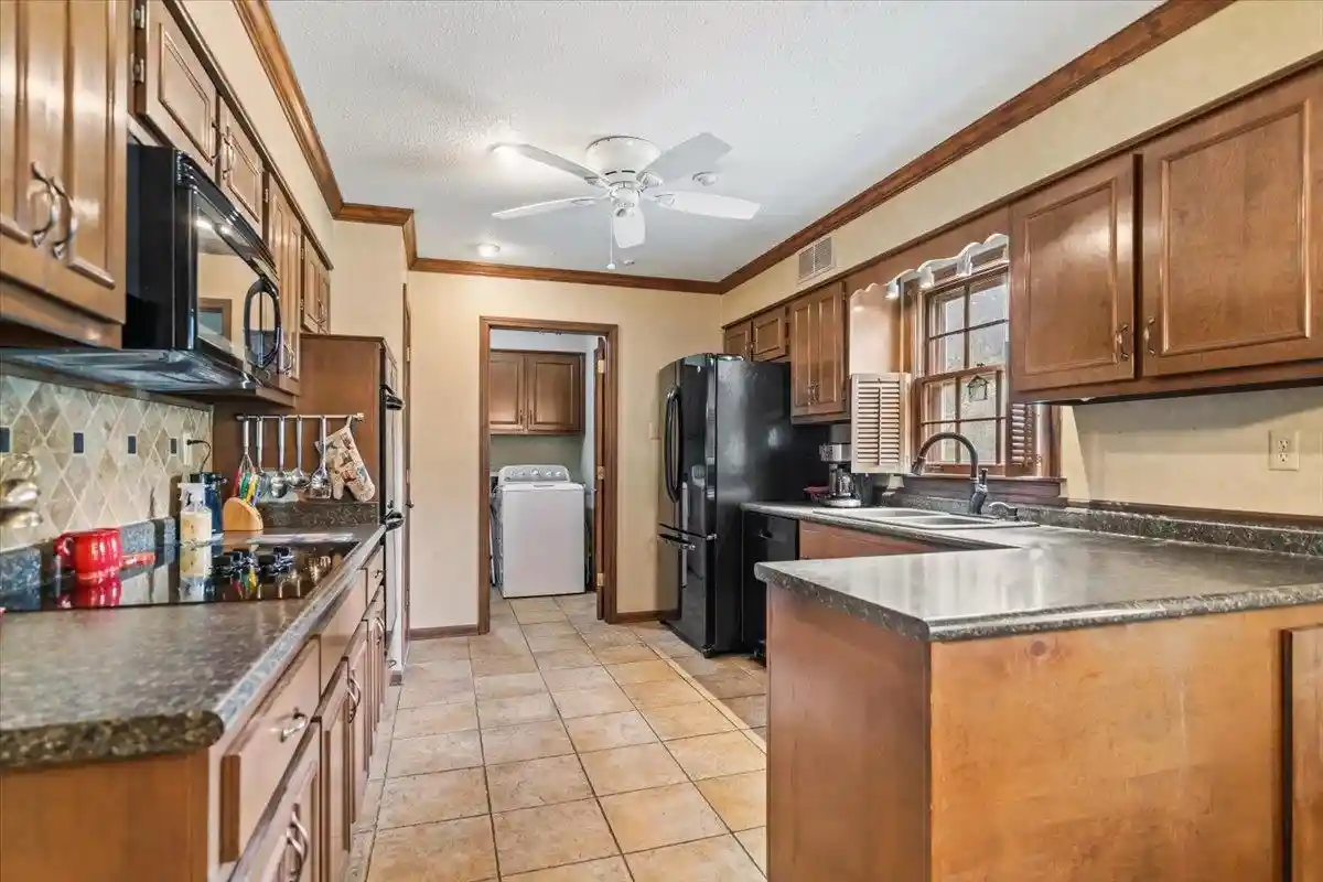 Photo 3 of Single family home for sale at 7351 Eastern Ave, Germantown, TN 38138 | MLS# 10231184 | Listing updated on 2026-09-26