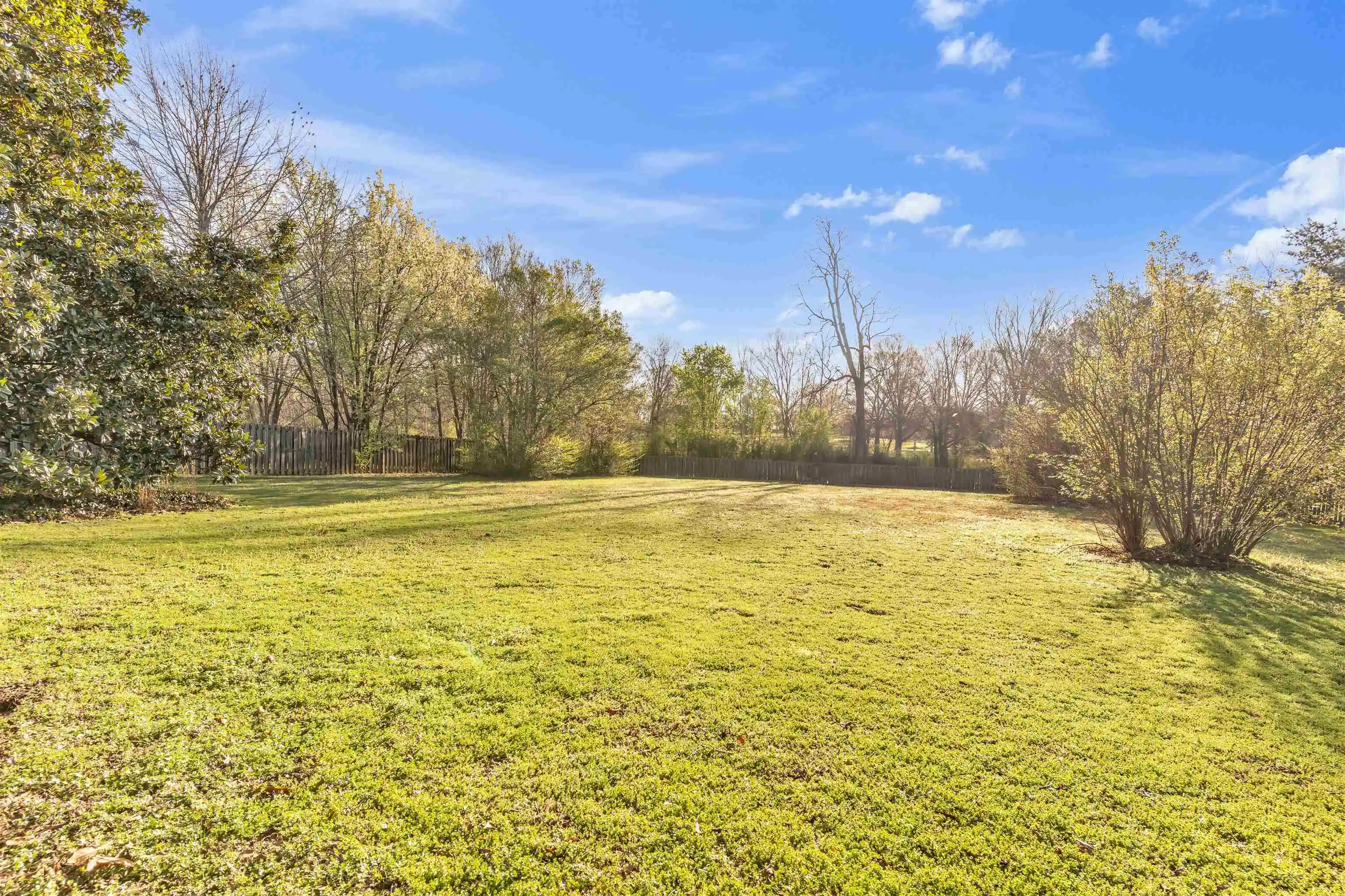 Photo 2 of Single family home for sale at 2660 Dibrell Trl Dr, Collierville, TN 38017 | MLS# 10231191 | Listing updated on 2026-09-26