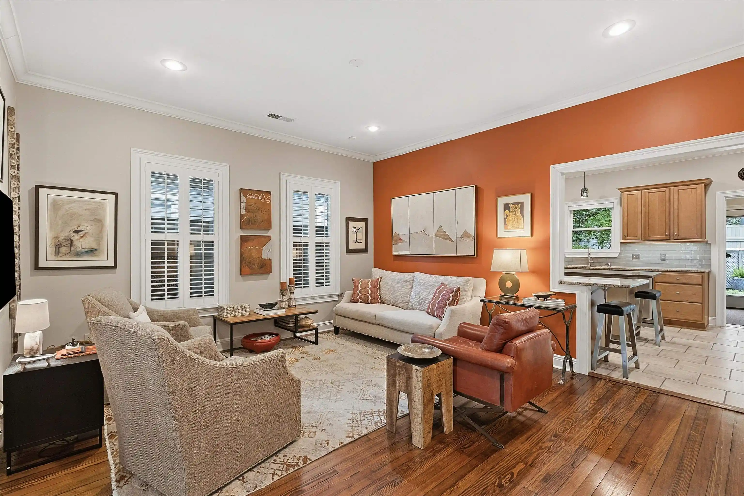 Photo 2 of Single family home for sale at 1940 Carr Ave, Memphis, TN 38104 | MLS# 10231193 | Listing updated on 2026-10-07