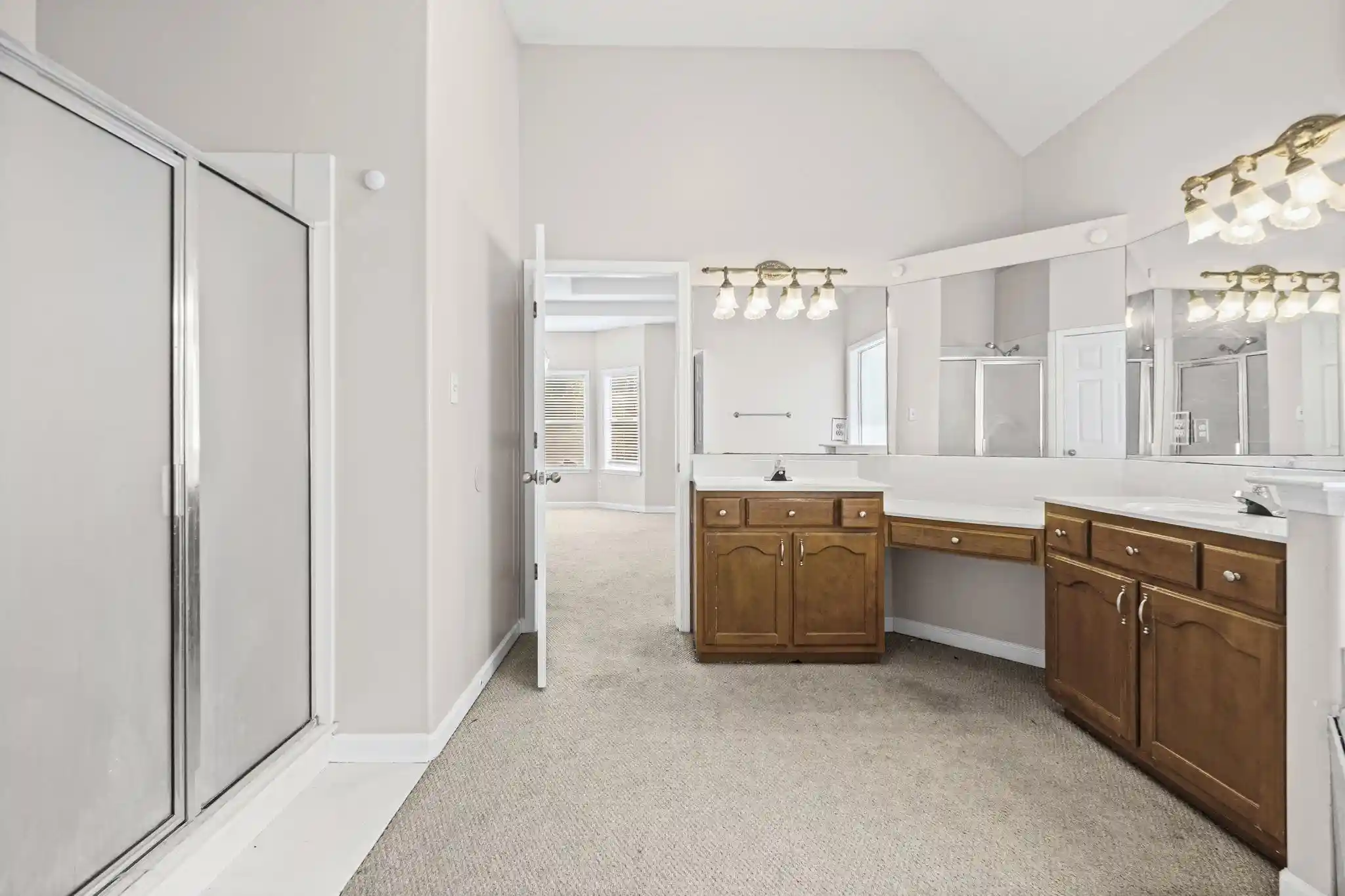 Photo 3 of Single family home for sale at 71 W Grand Hts Ave, Memphis, TN 38109 | MLS# 10231200 | Listing updated on 2026-09-28