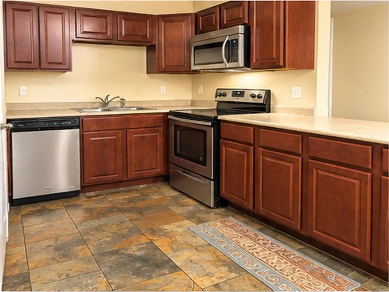 Photo 3 of Single family home for sale at 2430 Warren St, Memphis, TN 38106 | MLS# 10231238 | Listing updated on 2026-09-27