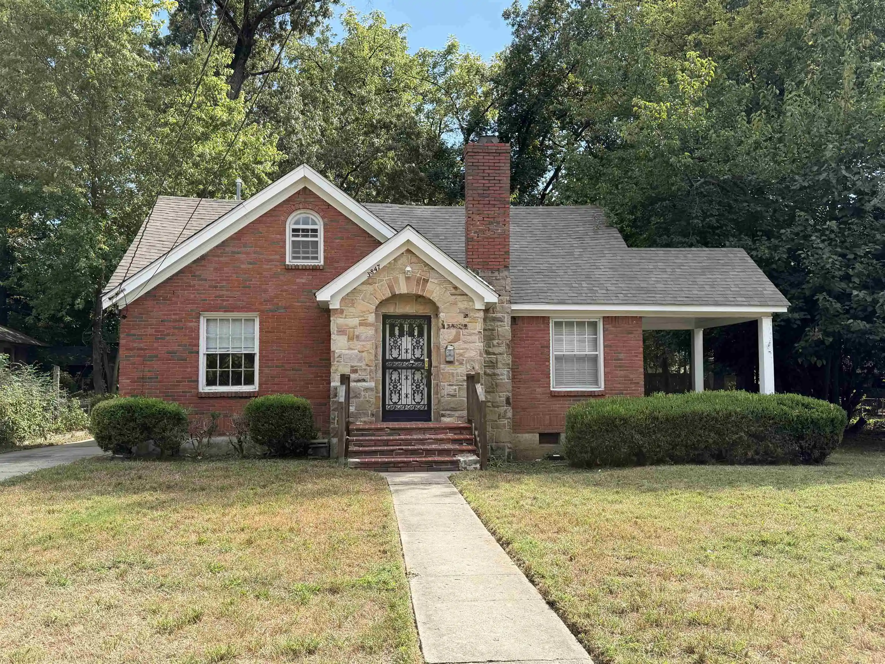 Photo 1 of Sale Pending at 3847 Faxon Ave, Memphis, TN 38122 | MLS# 10231240 | Listing updated on 2026-10-04