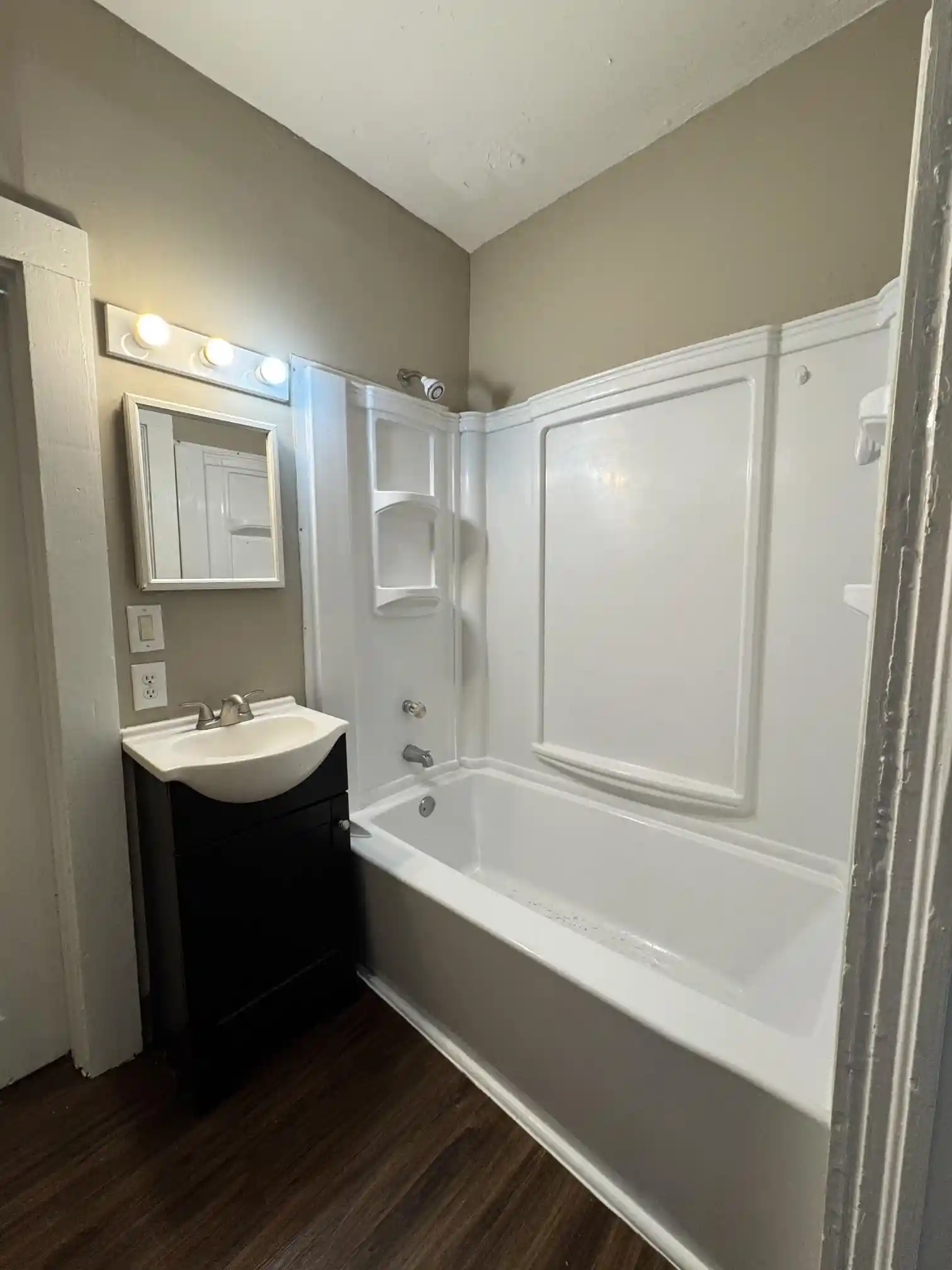 Photo 3 of Single family home for sale at 3644 Faxon Ave, Memphis, TN 38122 | MLS# 10231255 | Listing updated on 2026-09-28