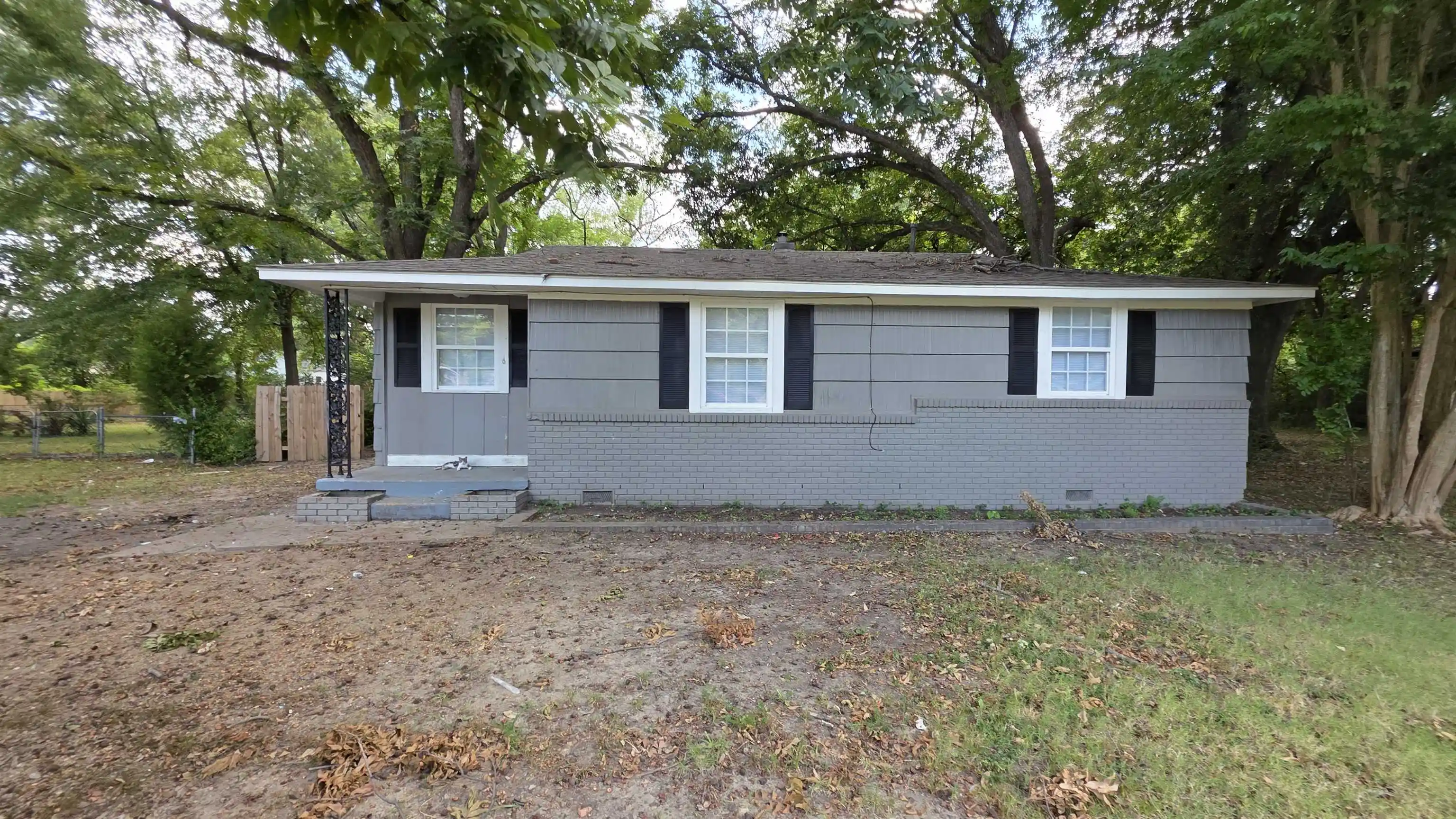 Photo 1 of Single family home for sale at 4918 Berta Rd, Memphis, TN 38109 | MLS# 10231262 | Listing updated on 2026-10-31