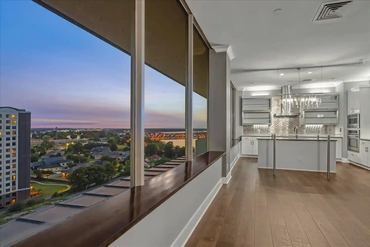 Photo 1 of Condo for sale at 655 Riverside Dr #1508, Memphis, TN 38103 | MLS# 10231264 | Listing updated on 2026-09-28