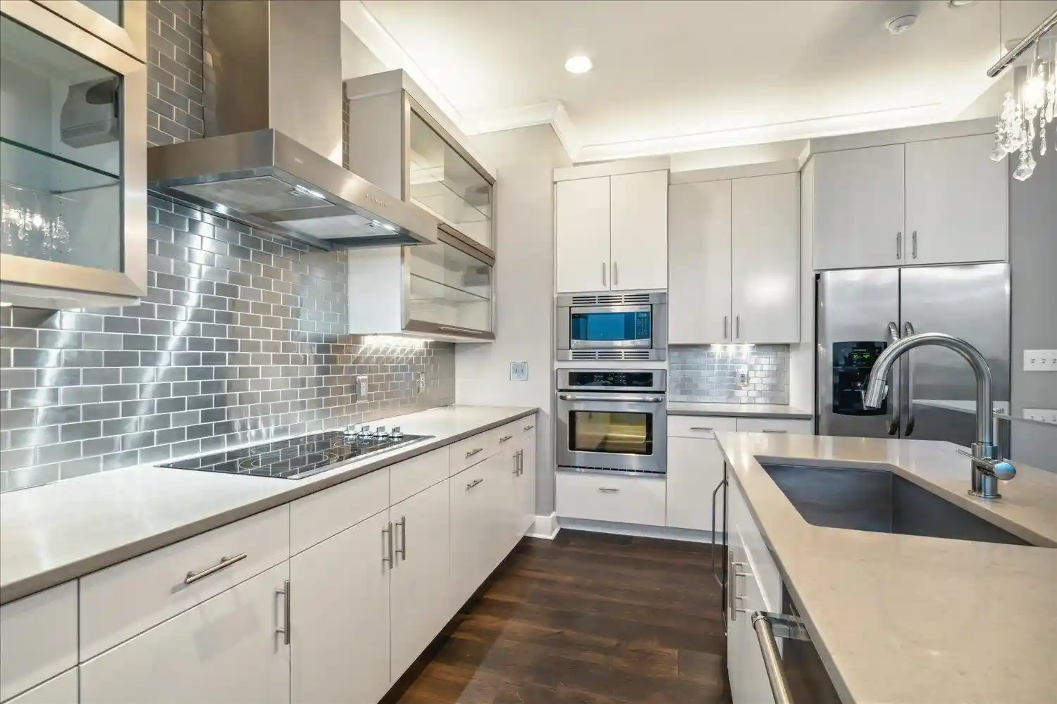 Photo 3 of Condo for sale at 655 Riverside Dr #1508, Memphis, TN 38103 | MLS# 10231264 | Listing updated on 2026-09-28