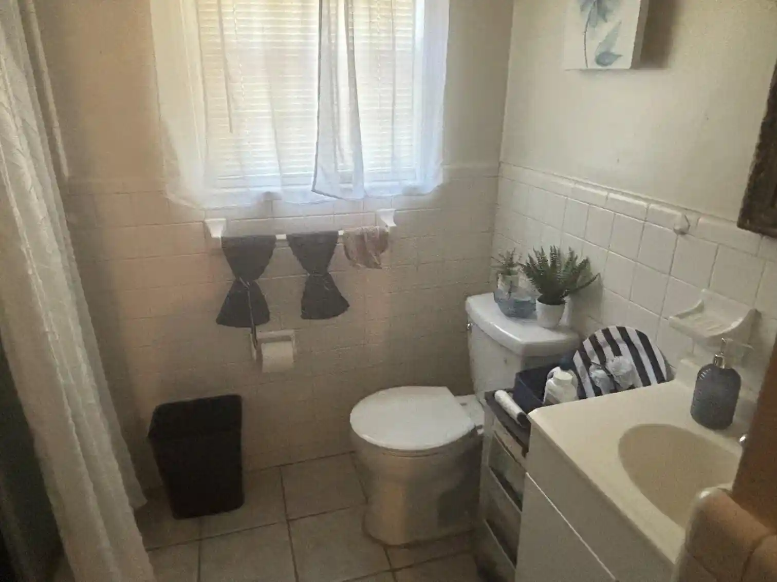 Photo 4 of Townhouse for sale at 4301 Manorhaven Dr, Memphis, TN 38128 | MLS# 10231291 | Listing updated on 2026-09-28