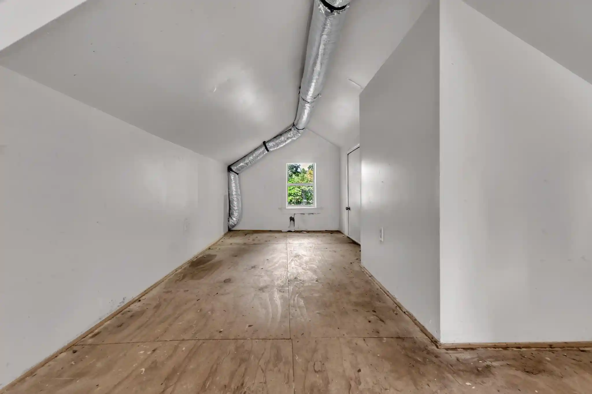 Photo 3 of Single family home for sale at 1576 David St, Memphis, TN 38114 | MLS# 10231302 | Listing updated on 2026-09-28