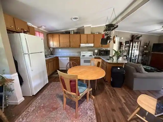 Photo 2 of Single family home for sale at 150 Cap Blount Ln, Savannah, TN 38372 | MLS# 10231320 | Listing updated on 2026-09-29