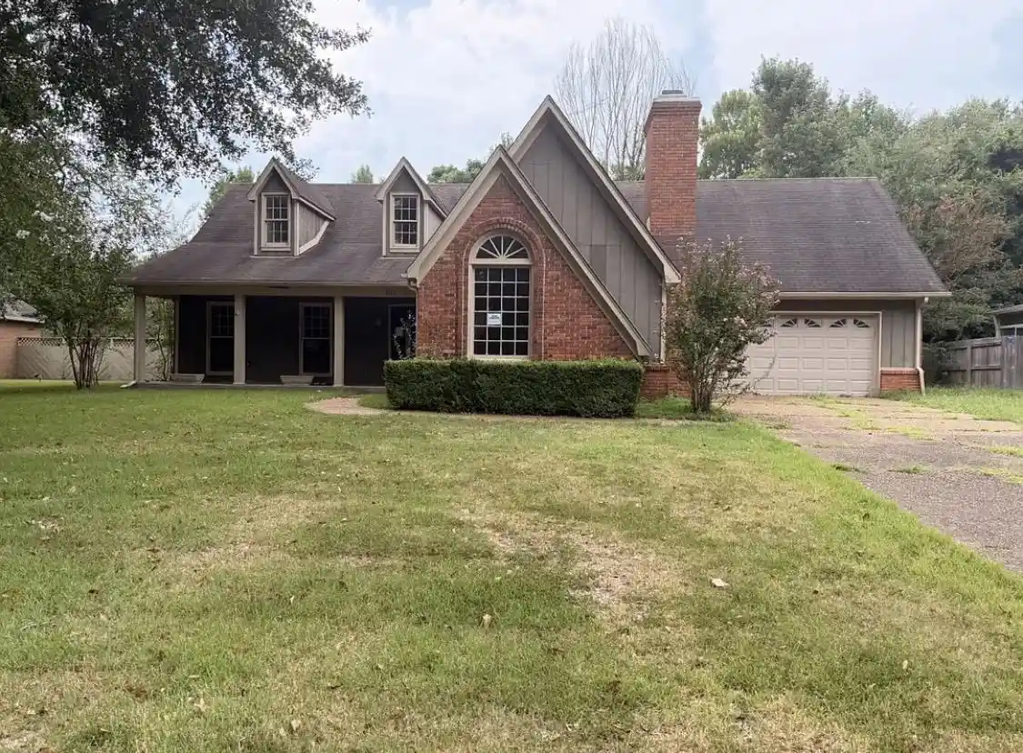 Photo 1 of Sale Pending at 8193 E Walnut Crk Rd, Cordova, TN 38018 | MLS# 10231344 | Listing updated on 2026-10-01