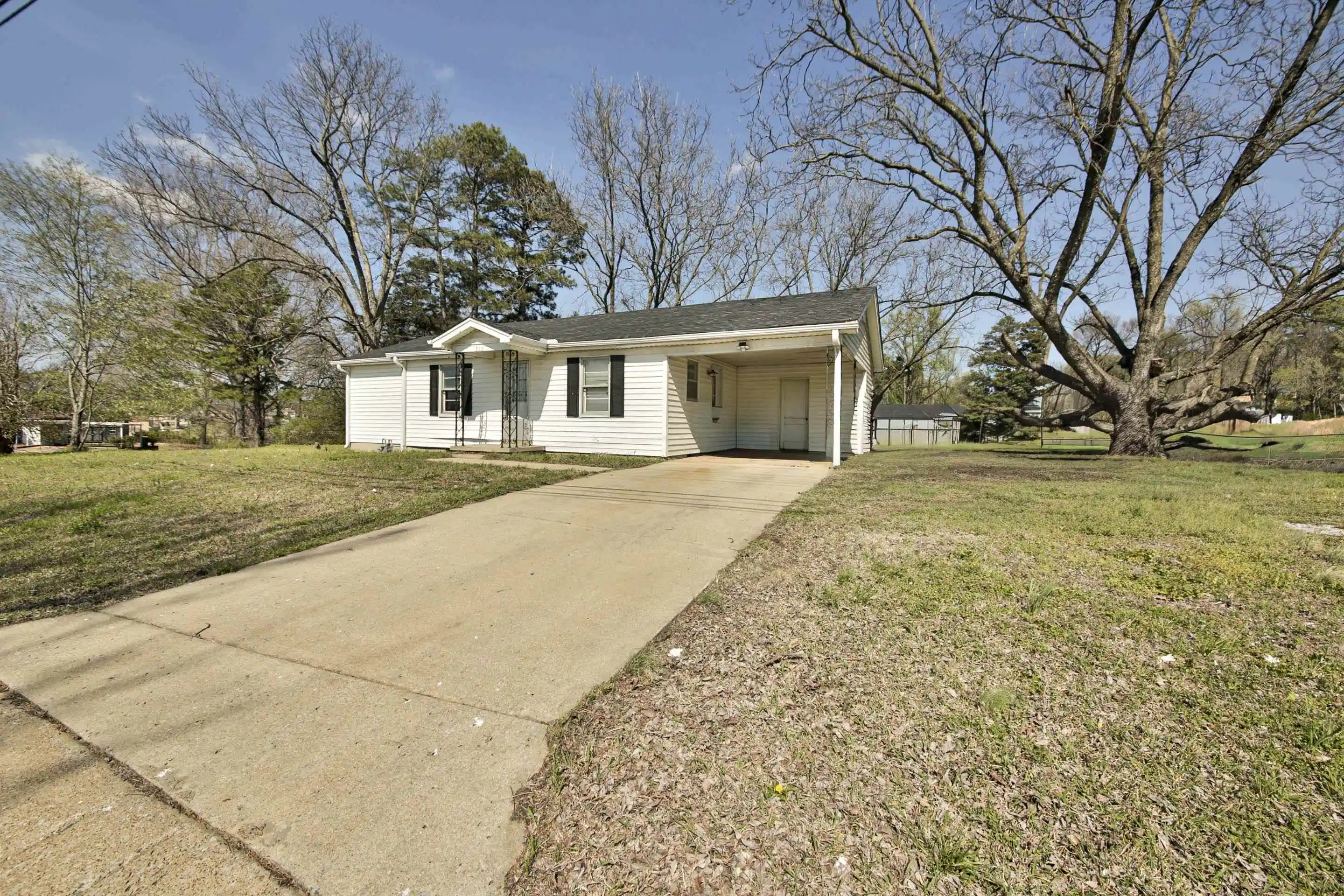 Photo 4 of Single family home for sale at 322 Highland St, Ripley, TN 38063 | MLS# 10231345 | Listing updated on 2026-09-29