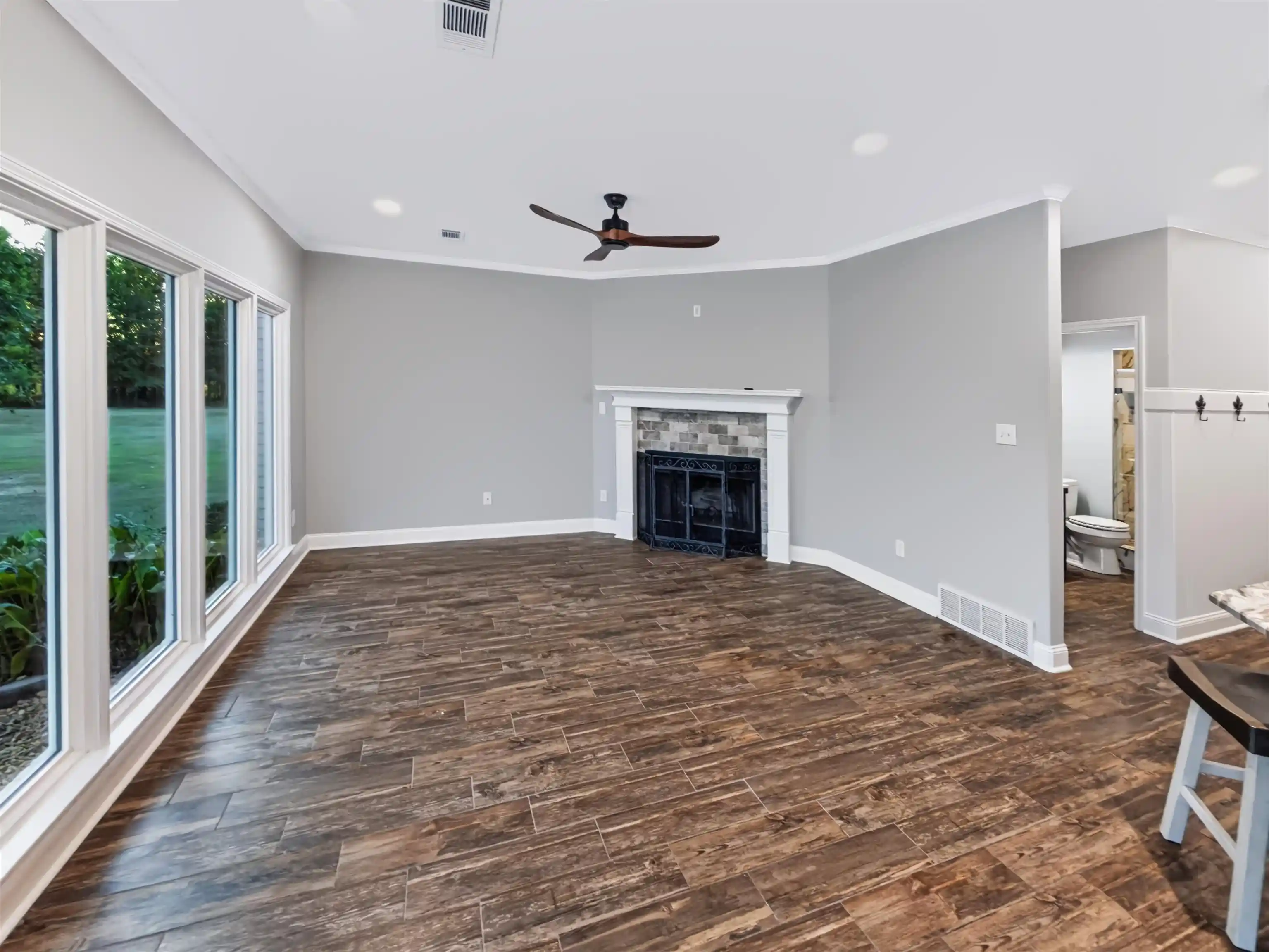 Photo 2 of Single family home for sale at 993 Cold Crk Cv, Collierville, TN 38017 | MLS# 10231371 | Listing updated on 2026-10-08