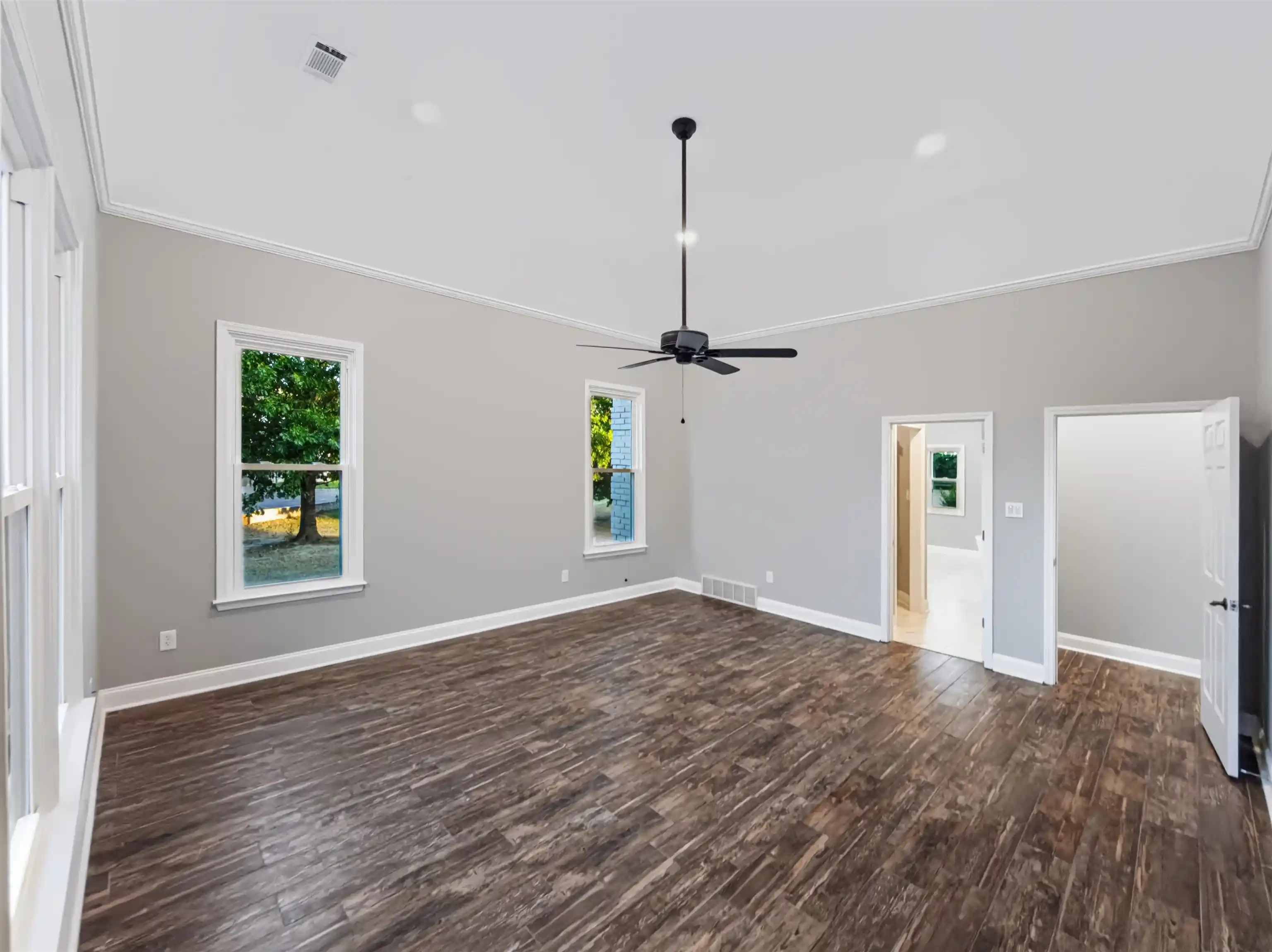 Photo 3 of Single family home for sale at 993 Cold Crk Cv, Collierville, TN 38017 | MLS# 10231371 | Listing updated on 2026-10-08