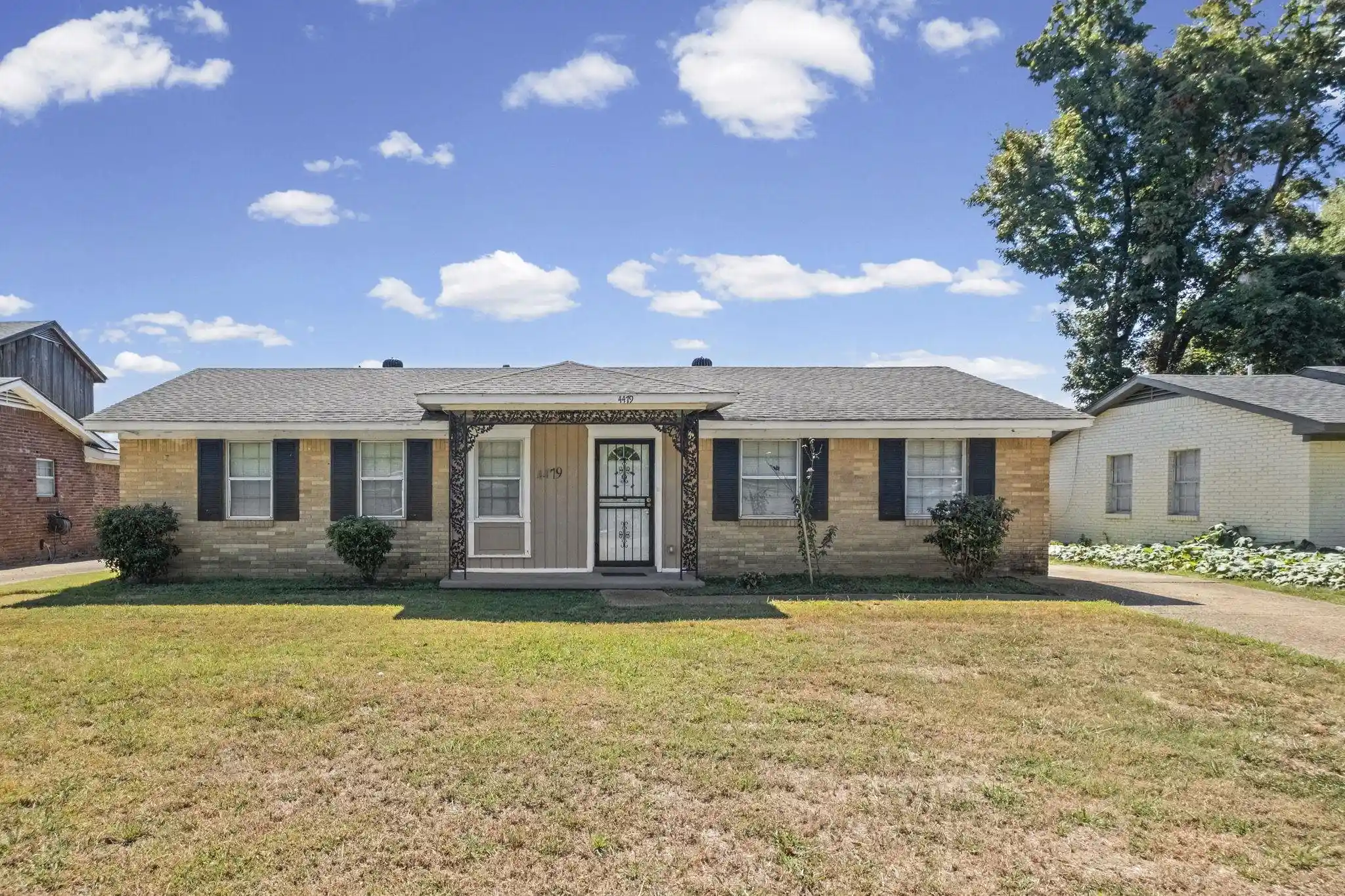 Photo 1 of Single family home for sale at 4479 Jamaica Ave, Memphis, TN 38117 | MLS# 10231373 | Listing updated on 2026-09-30