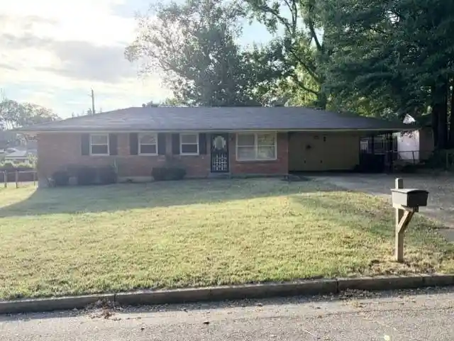 Photo 1 of Single family home for sale at 3759 Maulden Dr, Memphis, TN 38116 | MLS# 10231411 | Listing updated on 2026-09-30
