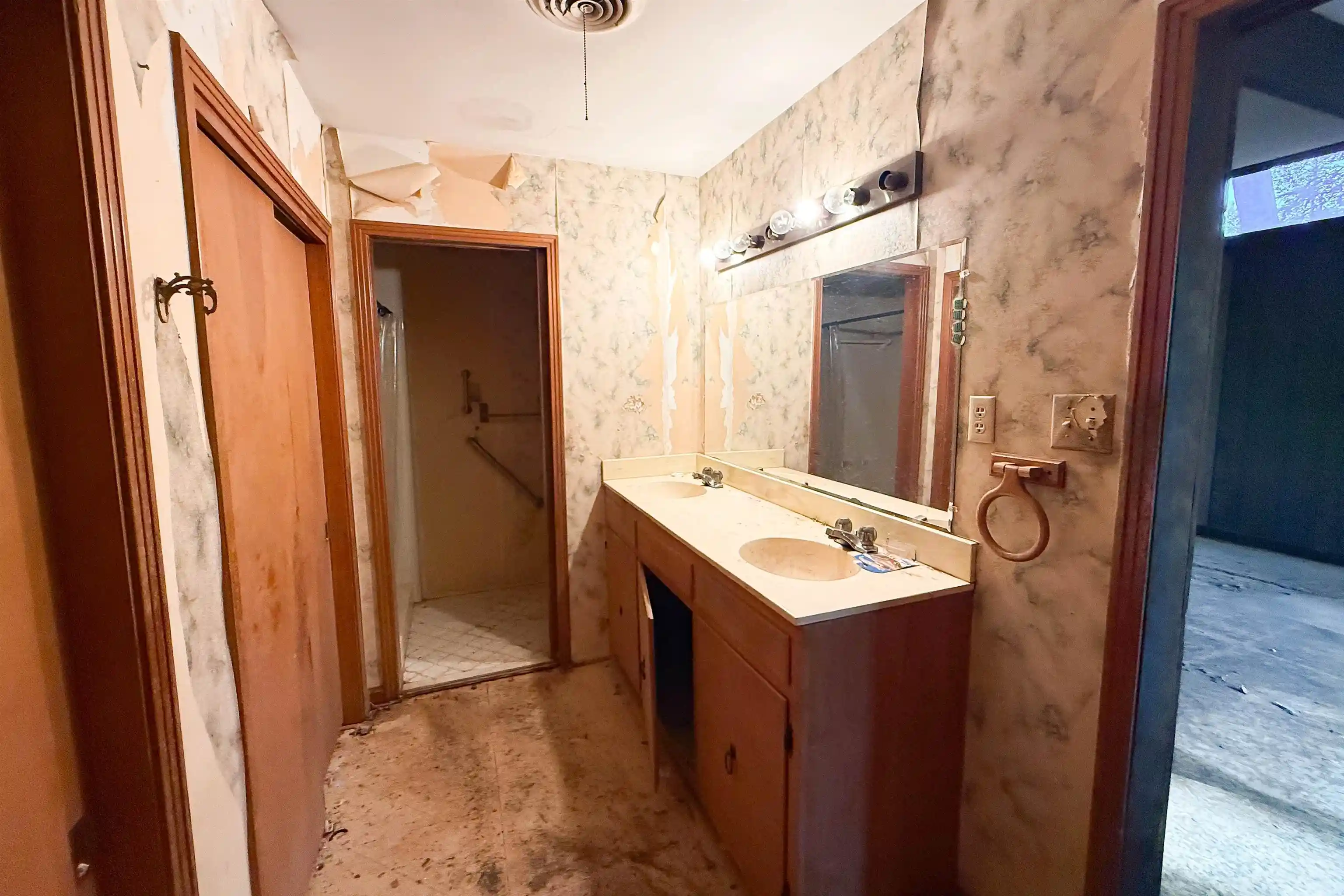 Photo 3 of Single family home for sale at 725 Chaser Dr, Millington, TN 38053 | MLS# 10231415 | Listing updated on 2026-10-09