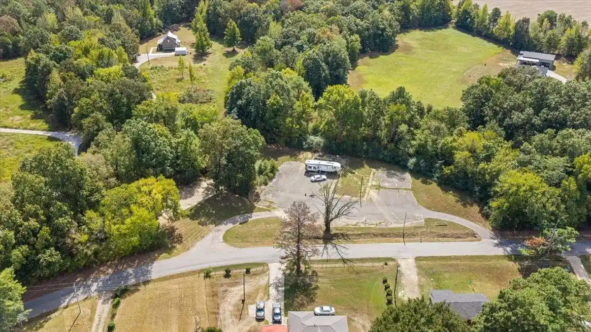 Photo 1 of Single family home for sale at 2445 Mosby Rd, Oakland, TN 38060 | MLS# 10231420 | Listing updated on 2026-09-30