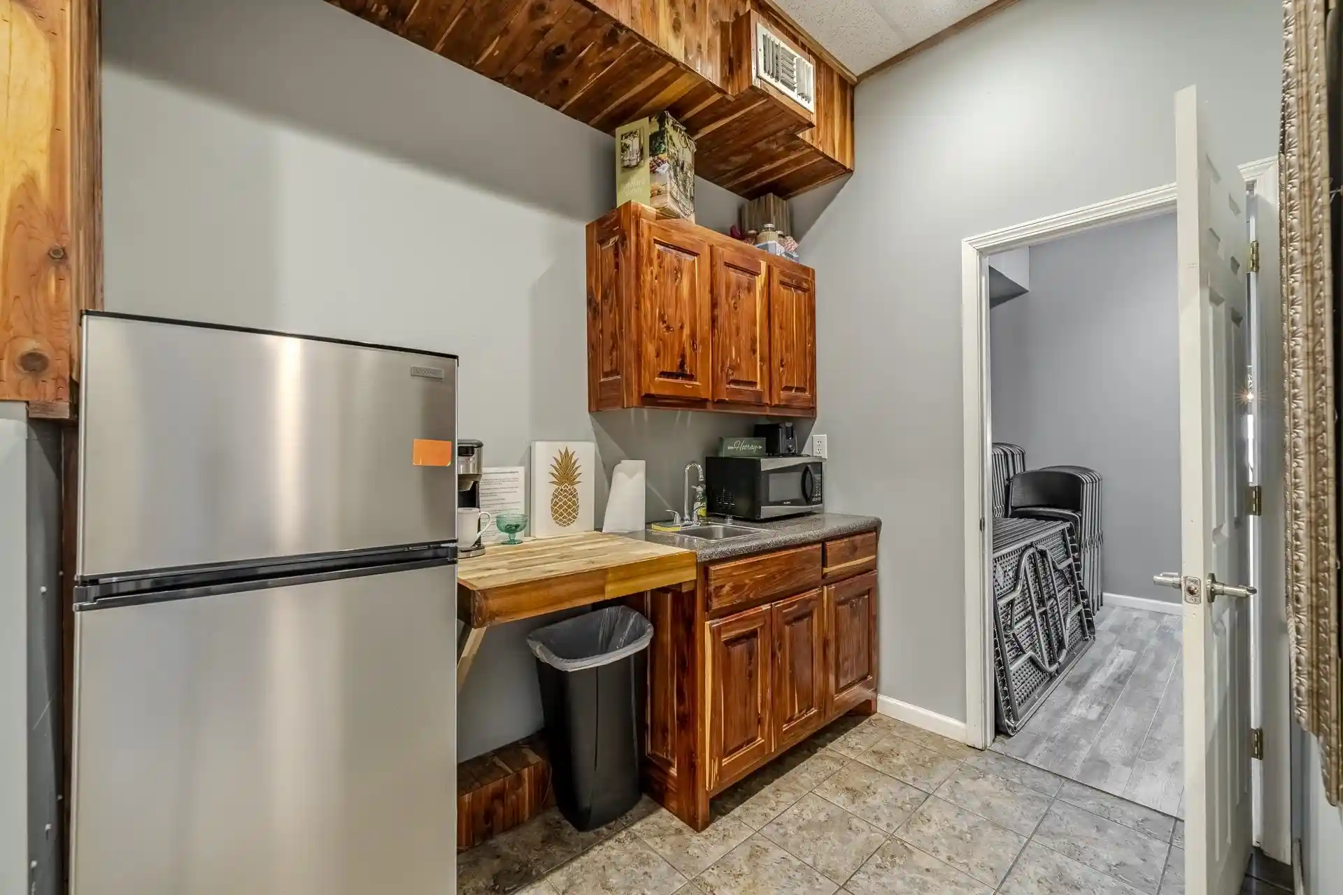 Photo 3 of Townhouse for sale at 155 W Court Ave, Selmer, TN 38375 | MLS# 10231436 | Listing updated on 2026-09-30