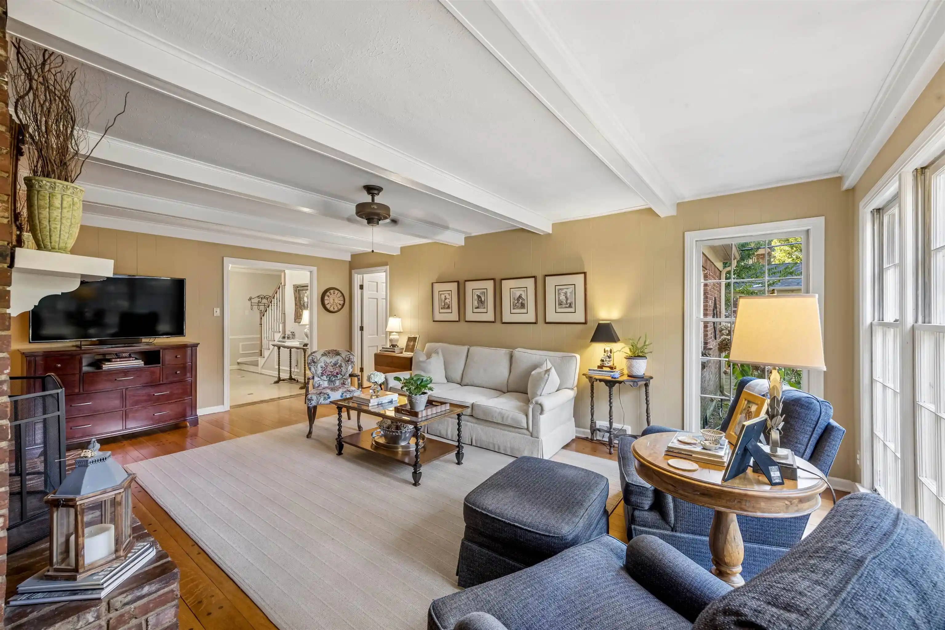 Photo 3 of Sale Pending at 5924 Brierfield Ave, Memphis, TN 38120 | MLS# 10231448 | Listing updated on 2026-10-09