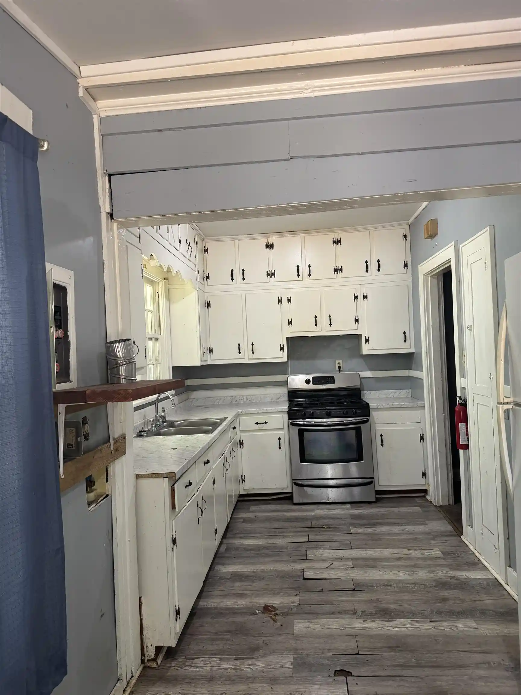 Photo 2 of Single family home for sale at 3818 Faxon Ave, Memphis, TN 38122 | MLS# 10231453 | Listing updated on 2026-10-17