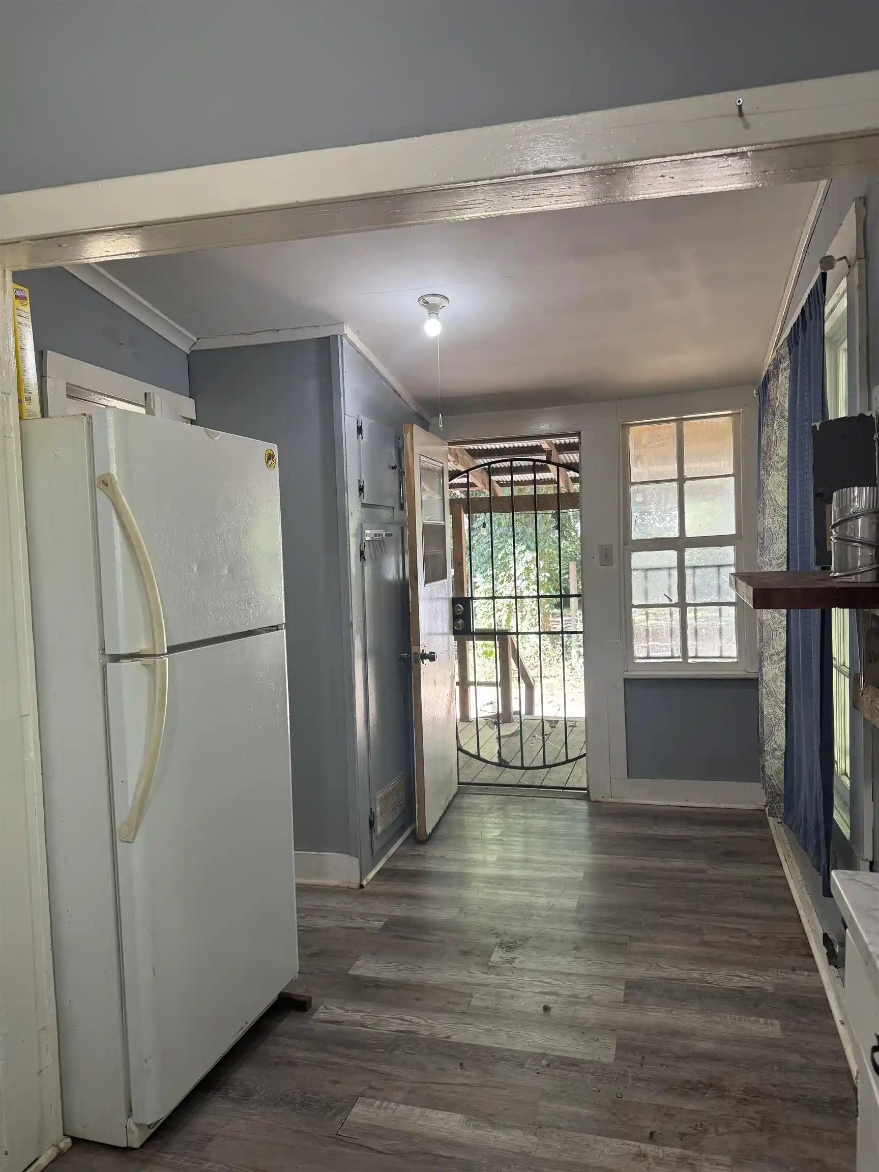 Photo 3 of Single family home for sale at 3818 Faxon Ave, Memphis, TN 38122 | MLS# 10231453 | Listing updated on 2026-10-17