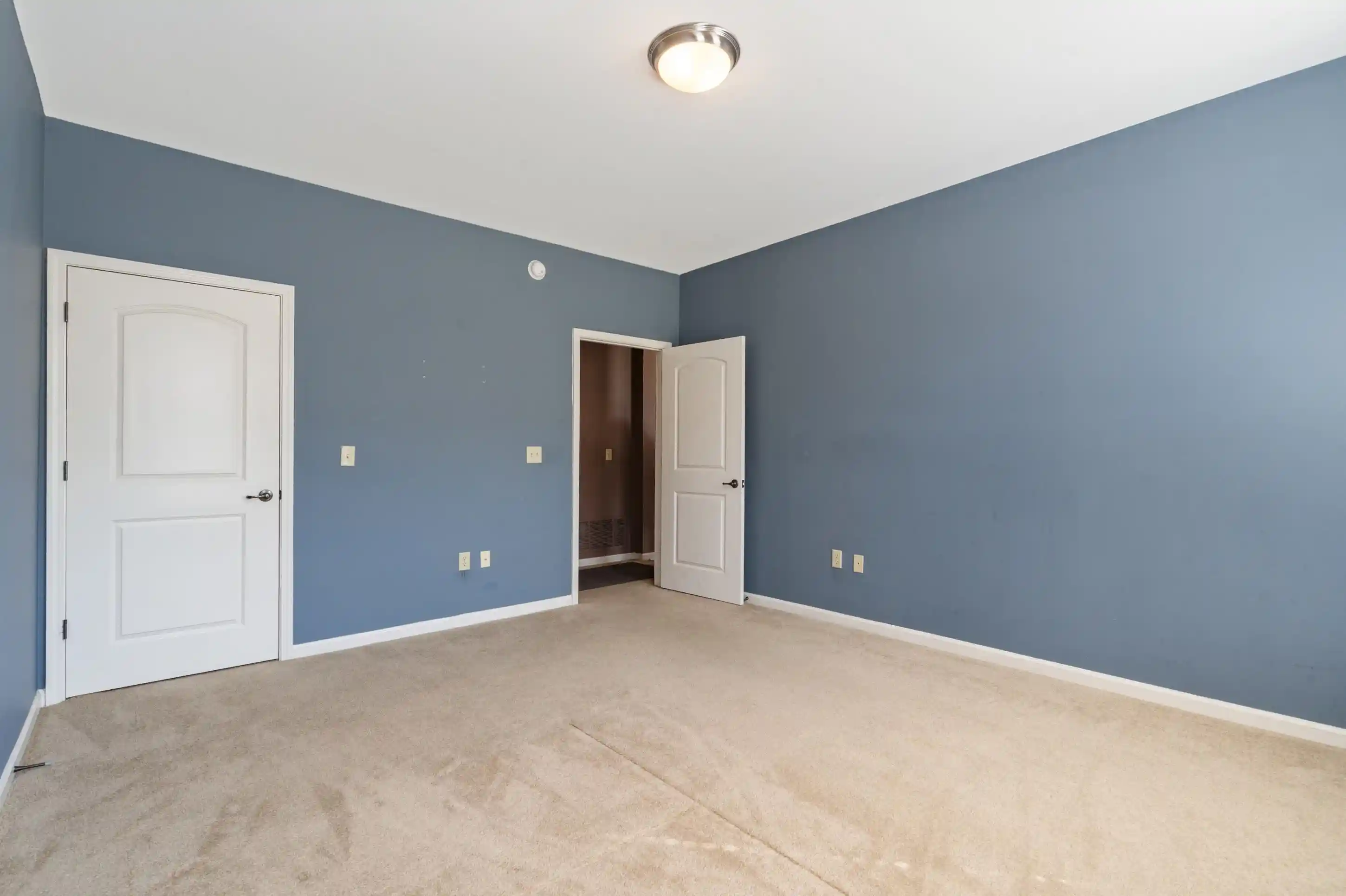 Listing Photo 5 - Condo for sale in building located at 730 Litty Ct, Memphis, TN 38103 - Unit #102
