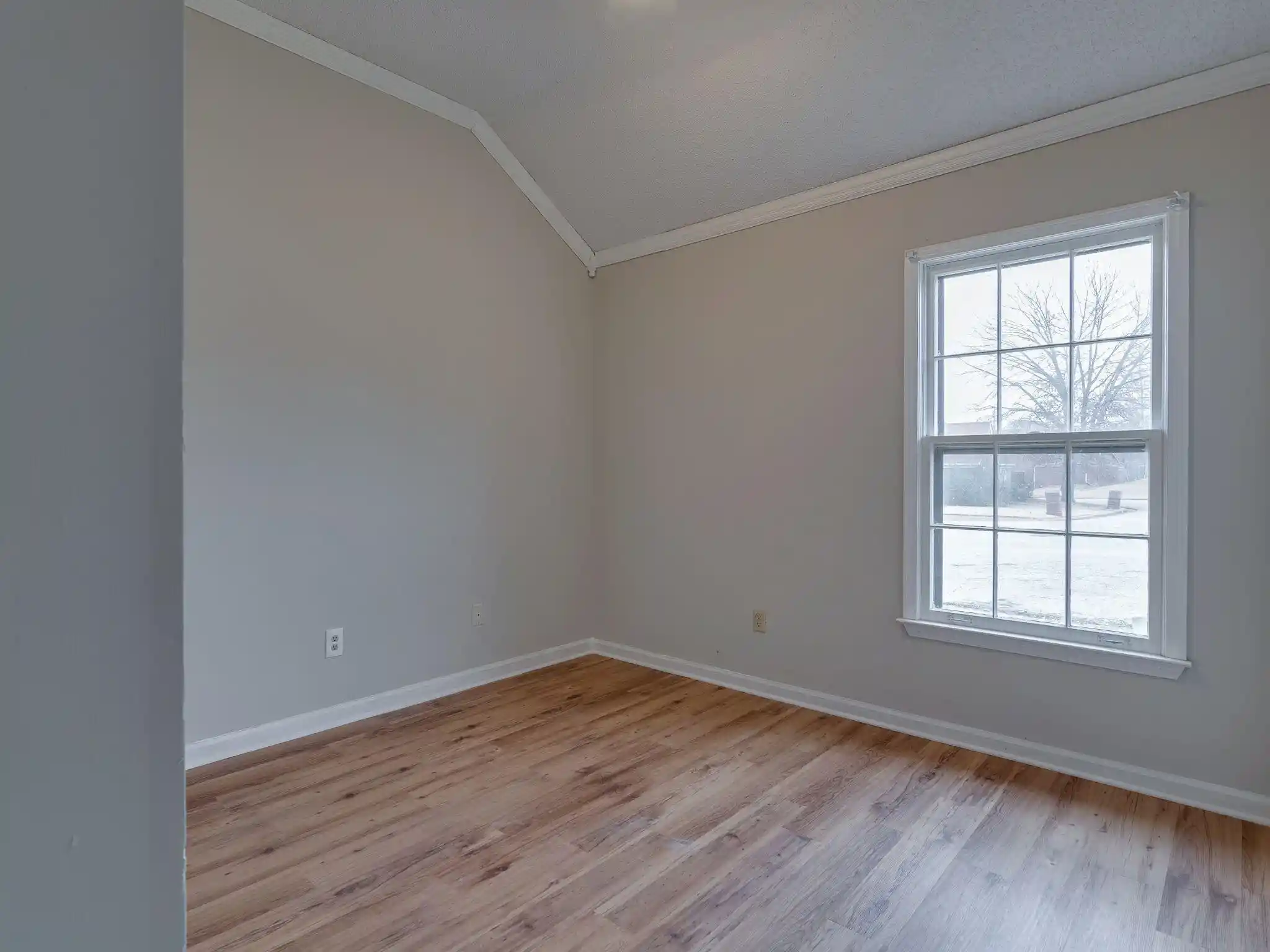 Photo 3 of Single family home for sale at 4325 Bear Crk Ln, Memphis, TN 38141 | MLS# 10231460 | Listing updated on 2026-09-30