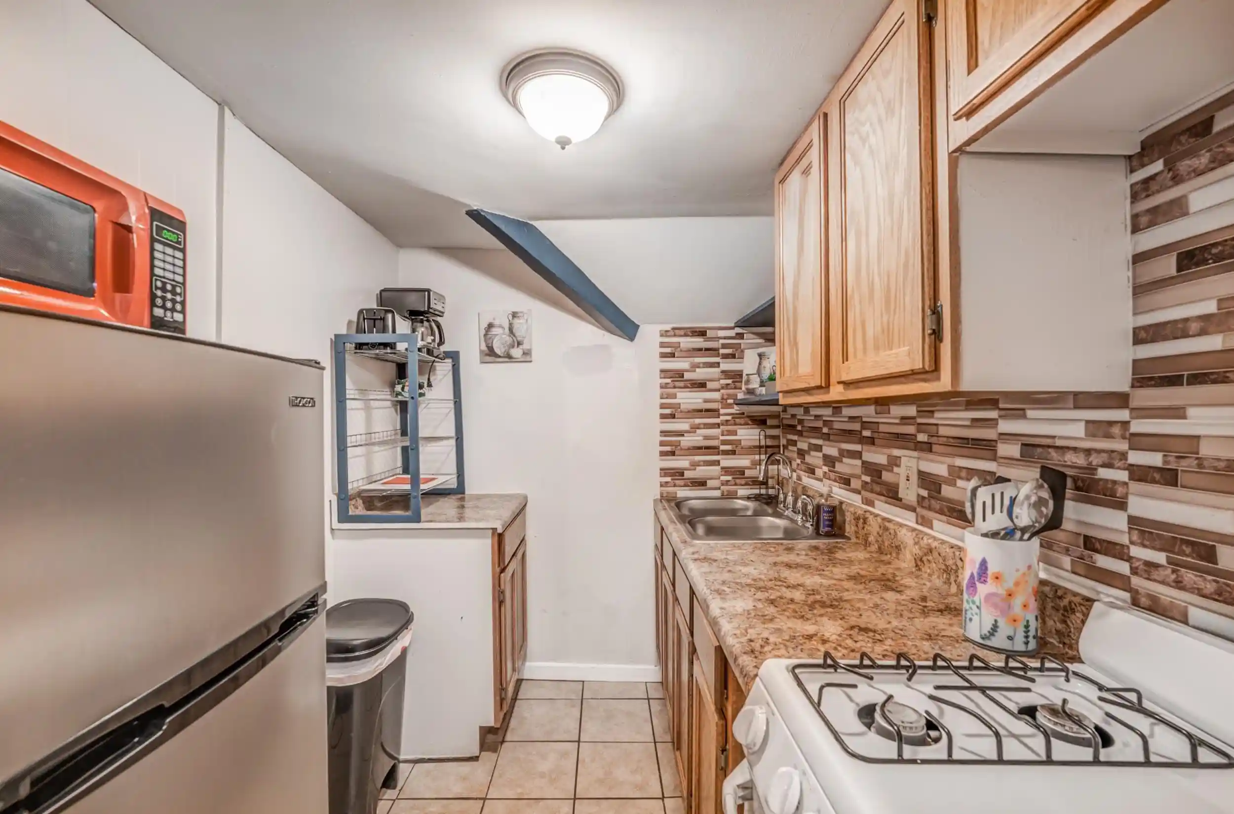 Photo 3 of Manufactured home for sale at 95 N Willett St, Memphis, TN 38104 | MLS# 10231483 | Listing updated on 2026-10-01