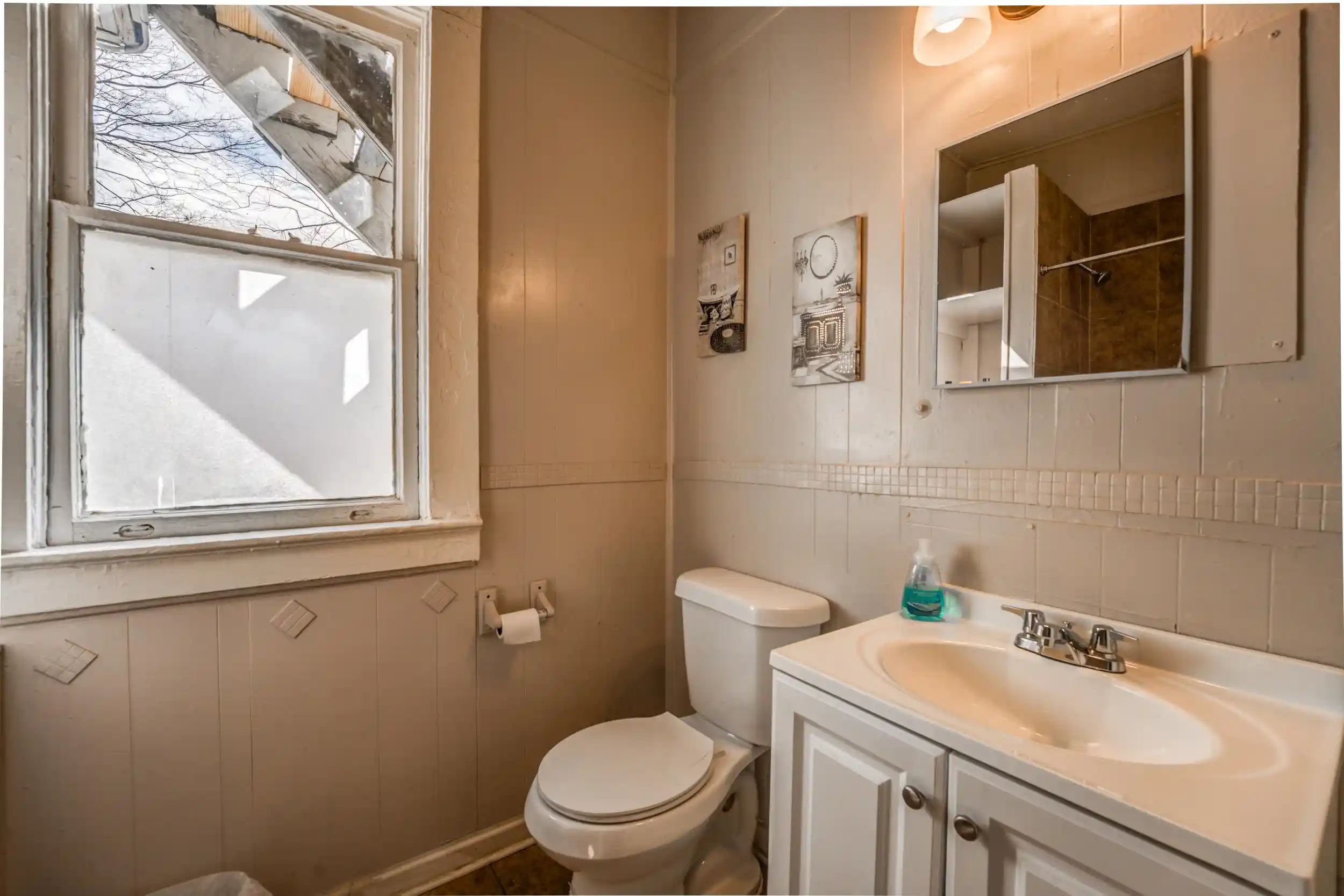 Photo 3 of Manufactured home for sale at 1173 Vance Ave, Memphis, TN 38104 | MLS# 10231484 | Listing updated on 2026-10-01