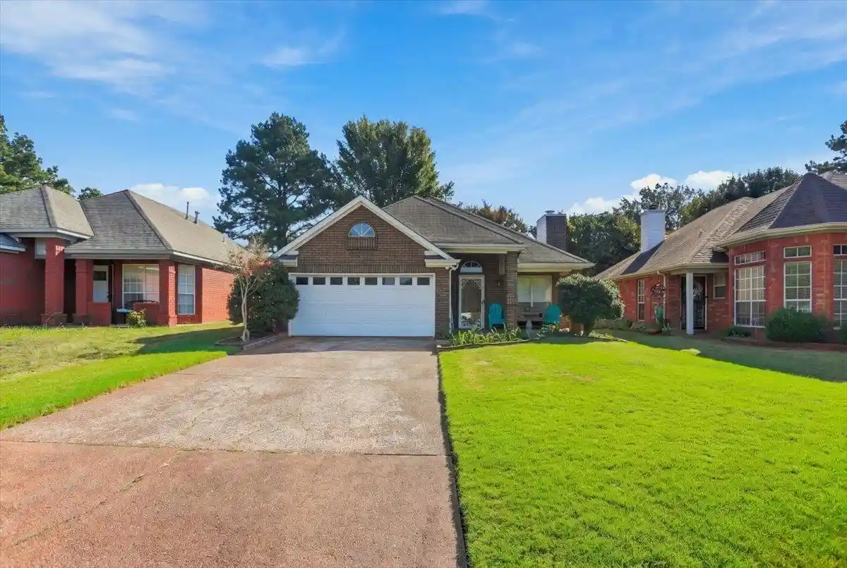 Photo 4 of Single family home for sale at 3112 Clubview Cv, Lakeland, TN 38002 | MLS# 10231513 | Listing updated on 2026-10-10
