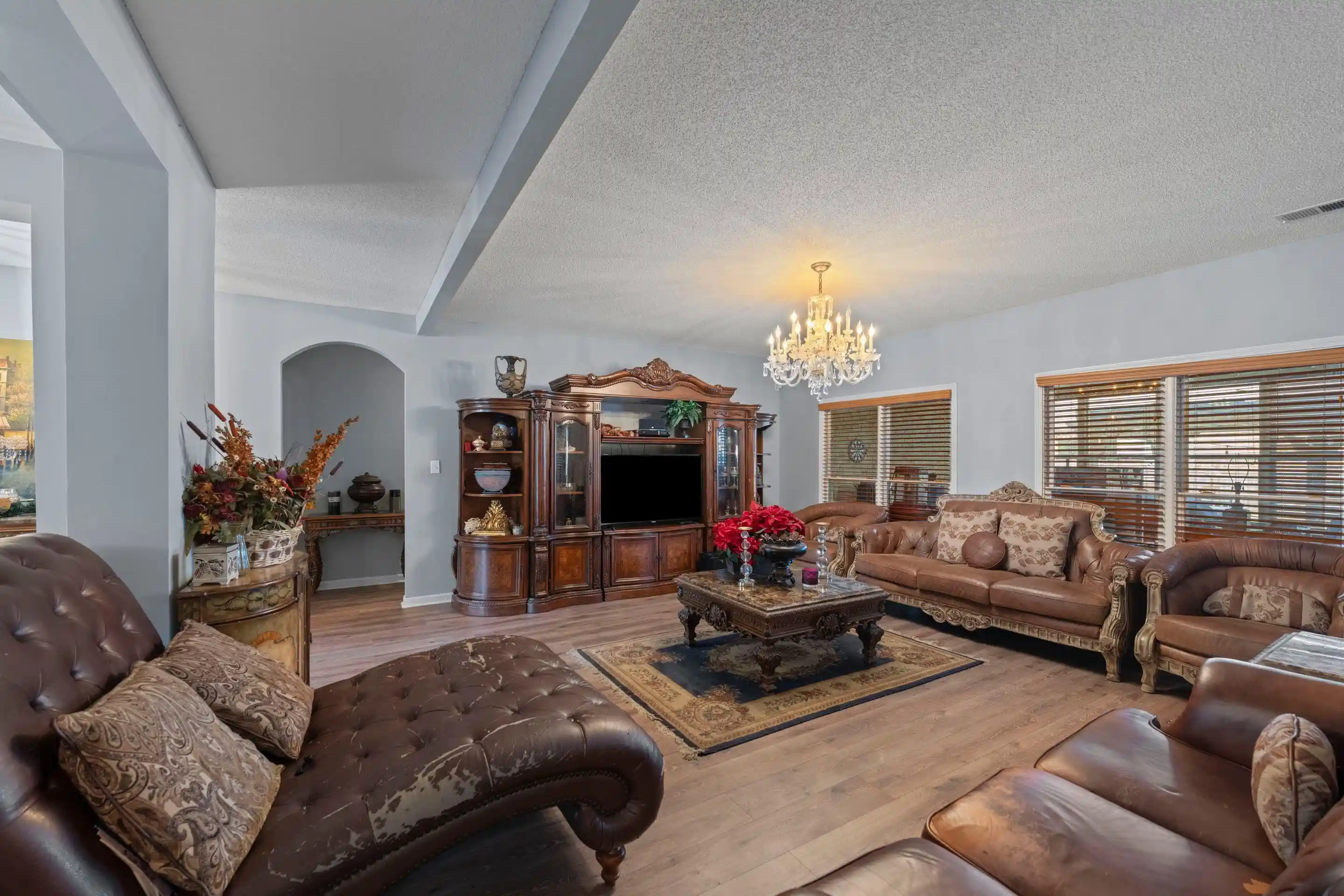 Photo 2 of Single family home for sale at 4852 Shira Dr, Bartlett, TN 38002 | MLS# 10231529 | Listing updated on 2026-10-01