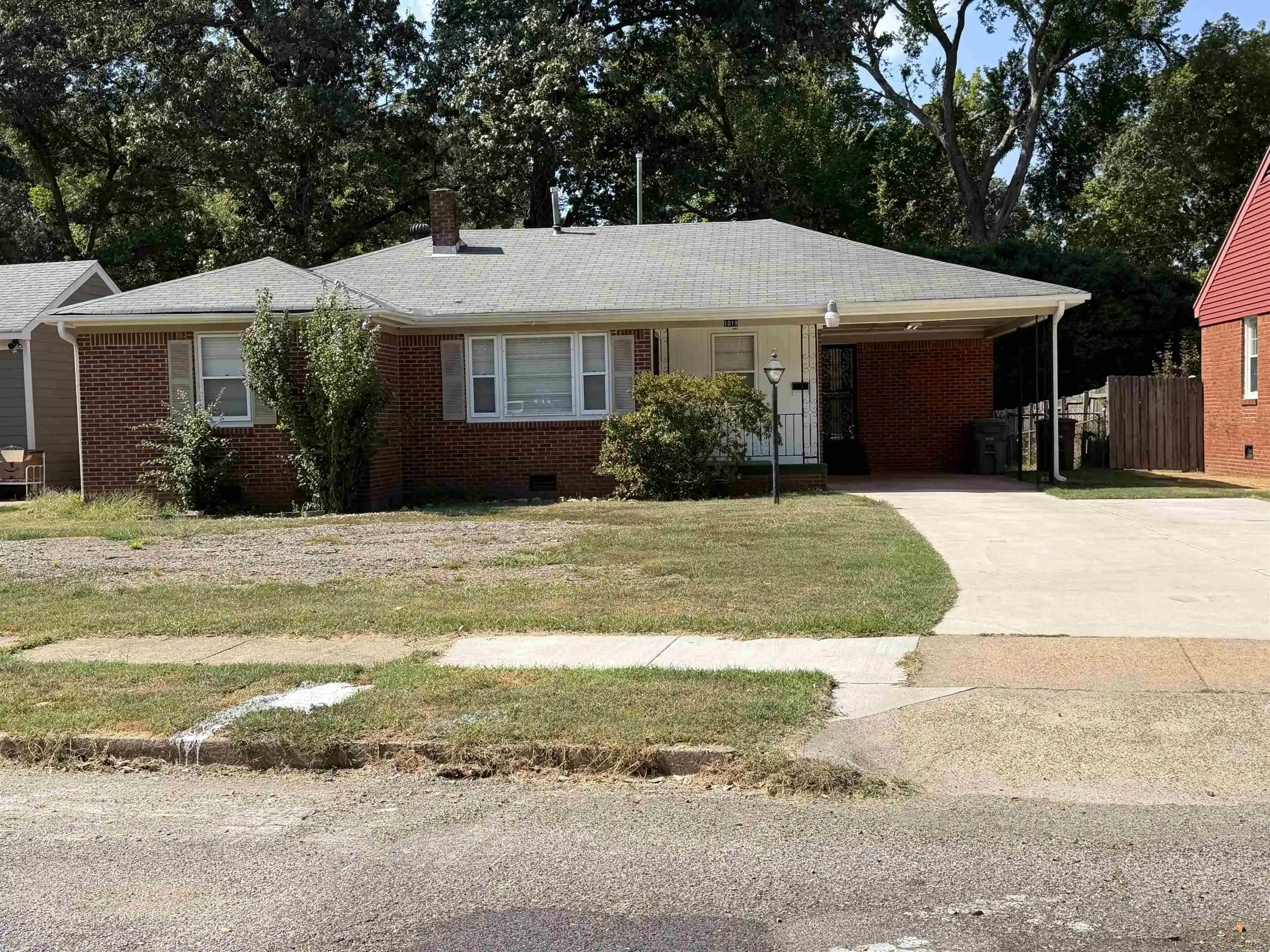 Photo 1 of Single family home for sale at 1019 Sandra Rd, Memphis, TN 38122 | MLS# 10231541 | Listing updated on 2026-10-02