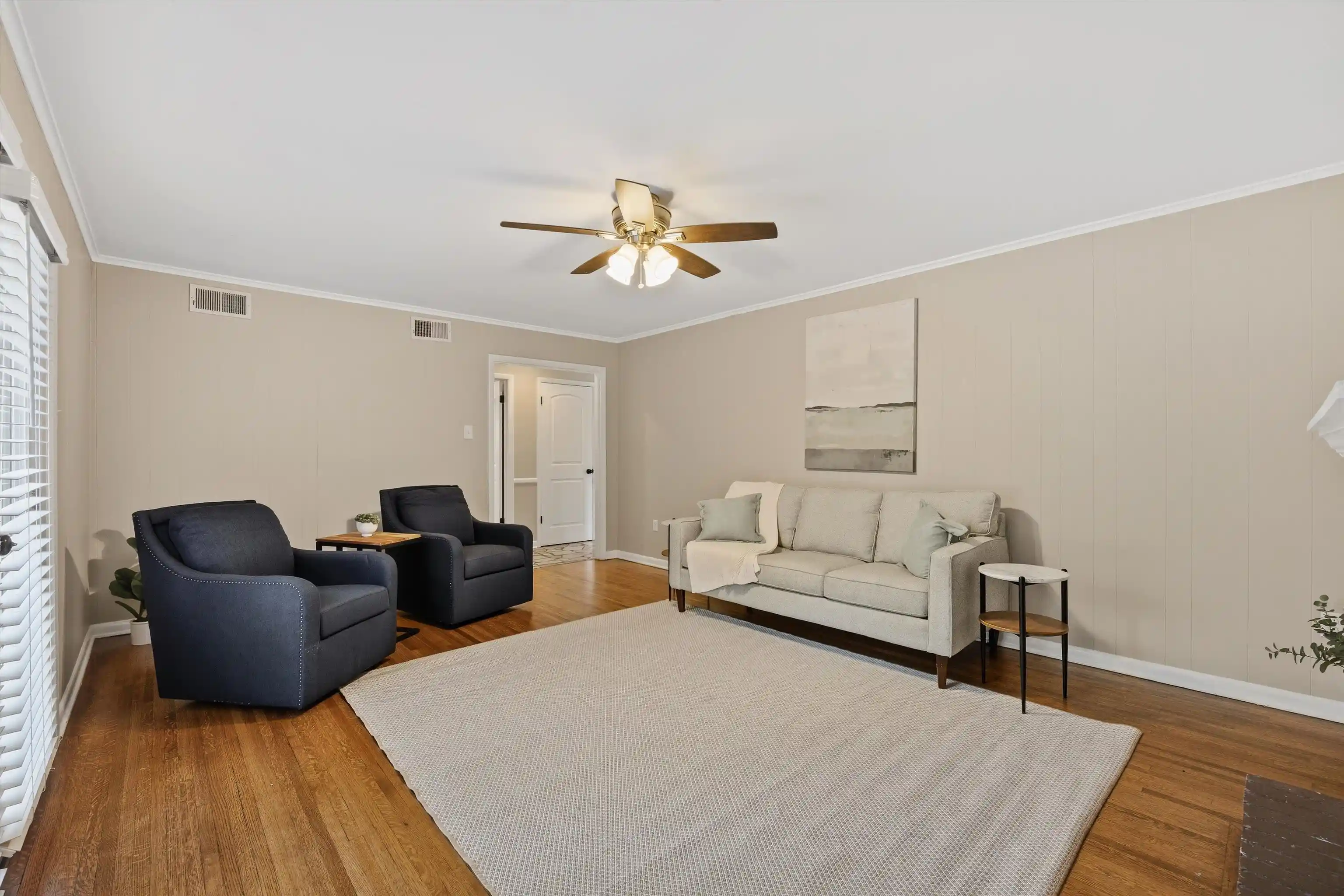 Photo 1 of Single family home for sale at 5262 Southwood Dr, Memphis, TN 38120 | MLS# 10231547 | Listing updated on 2026-10-30