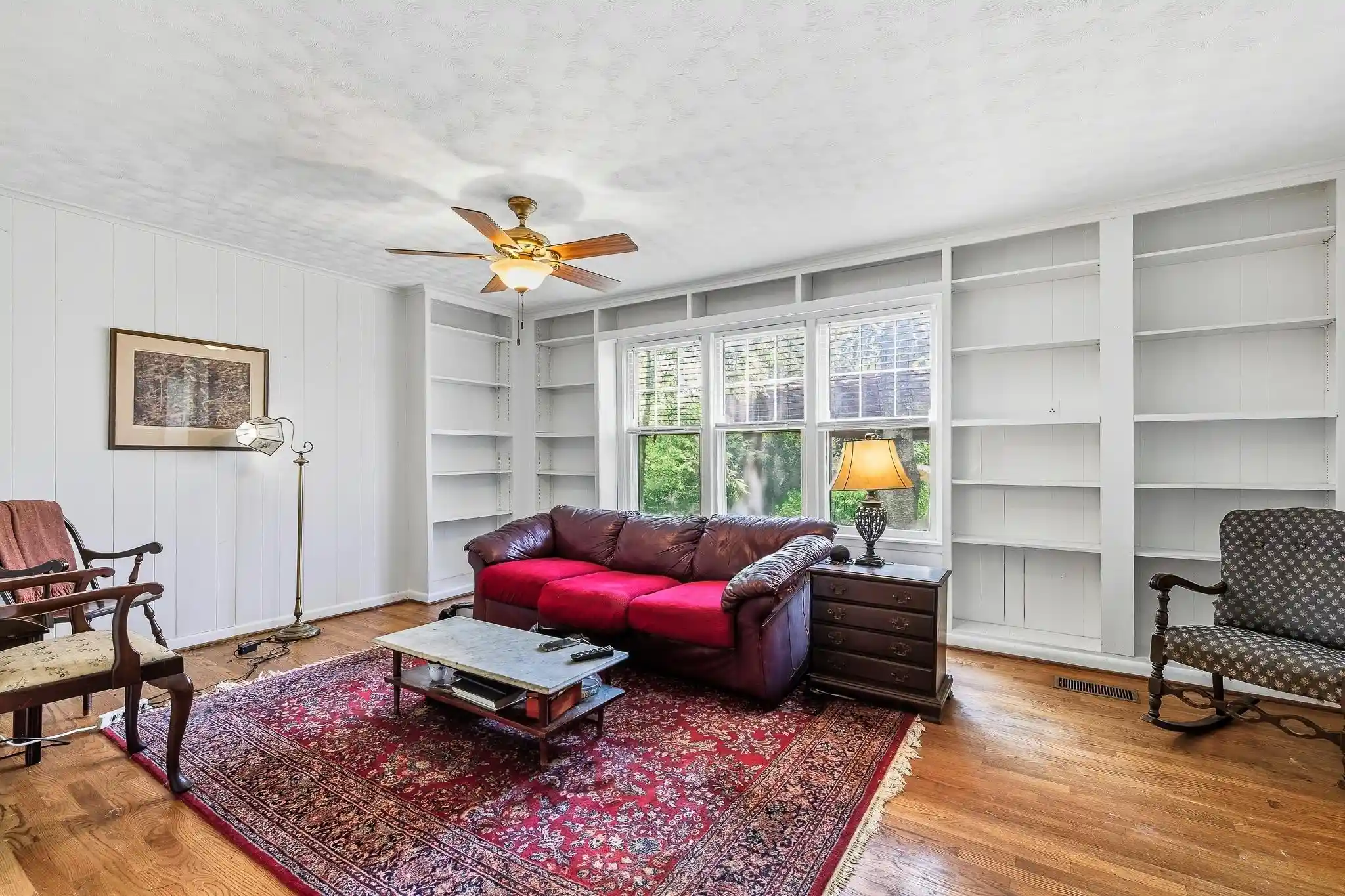 Photo 4 of Single family home for sale at 3661 Charleswood Ave, Memphis, TN 38122 | MLS# 10231562 | Listing updated on 2026-10-01